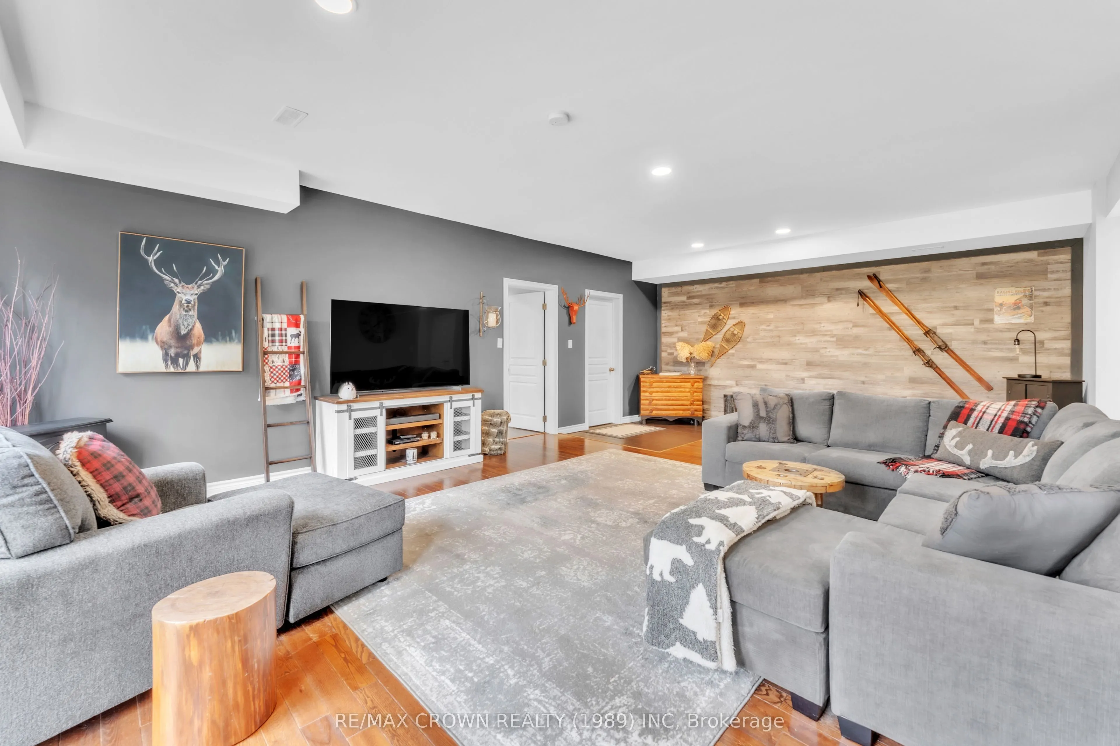 28 Maple Ridge Road