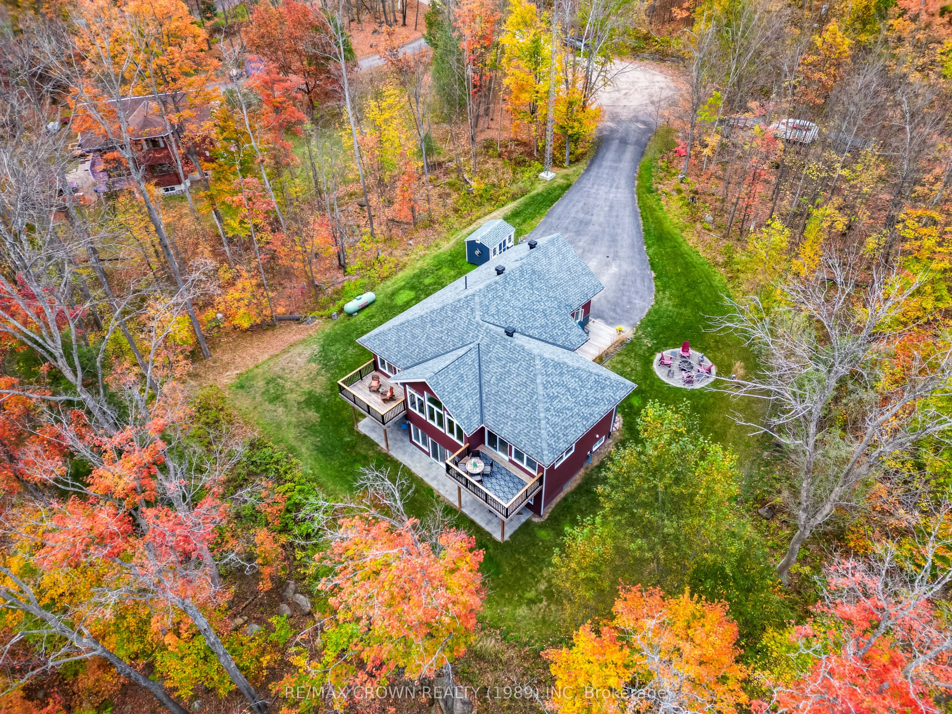 28 Maple Ridge Road