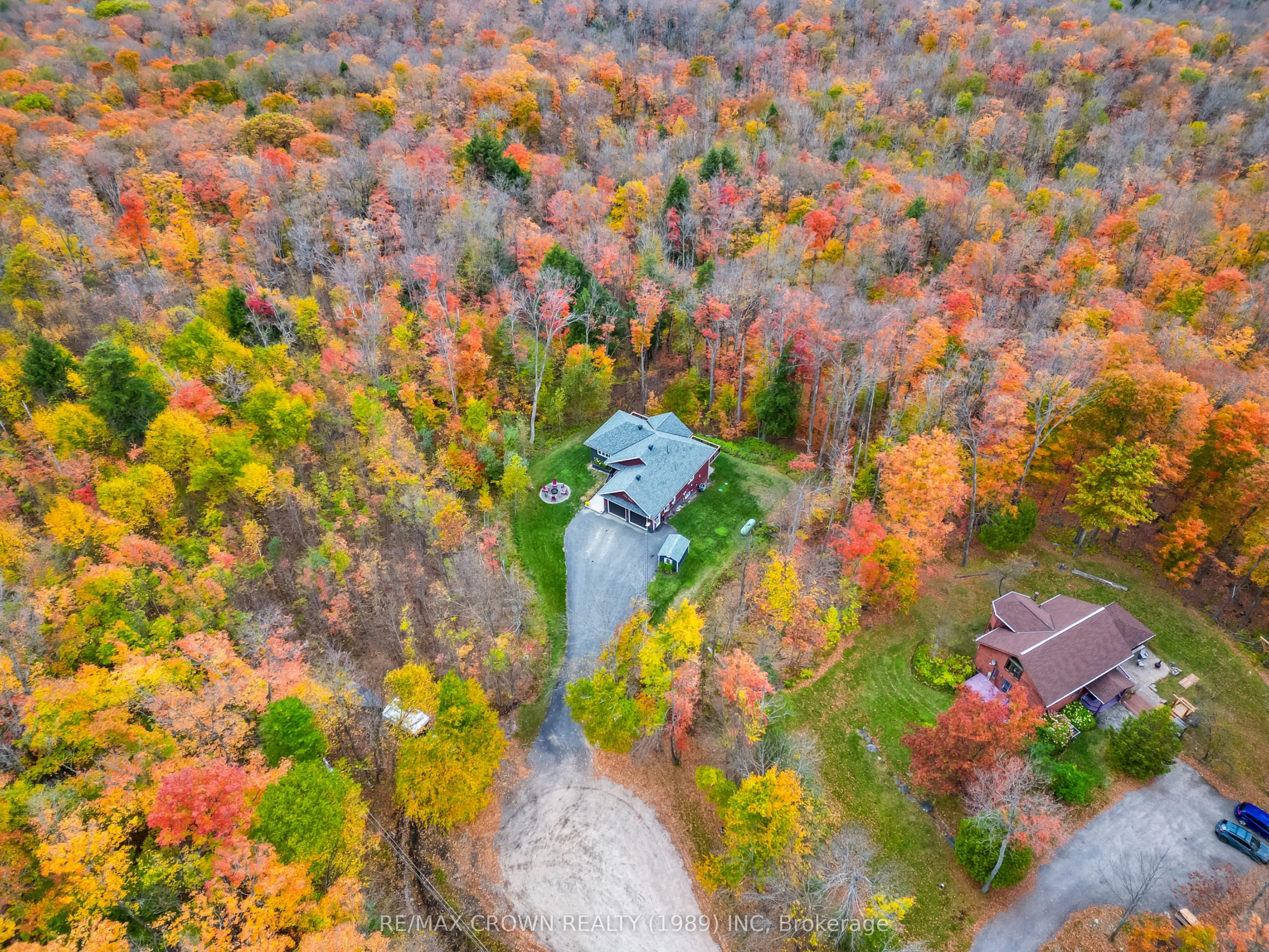 28 Maple Ridge Road
