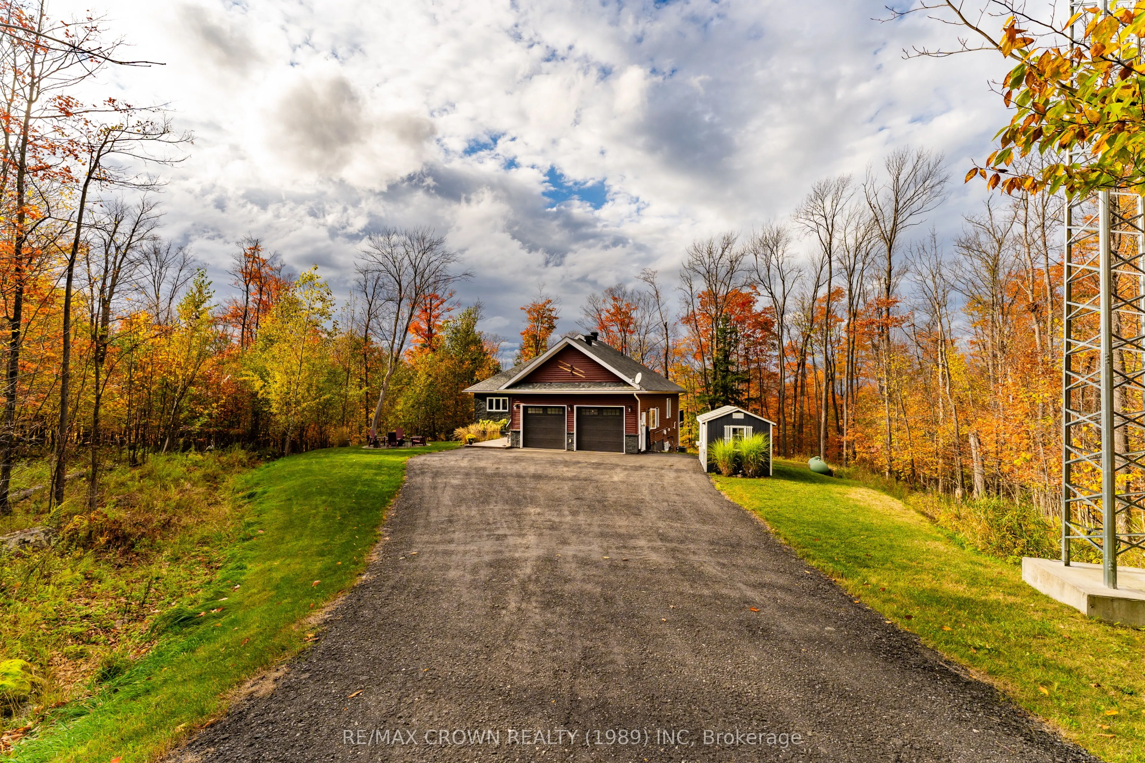 28 Maple Ridge Road