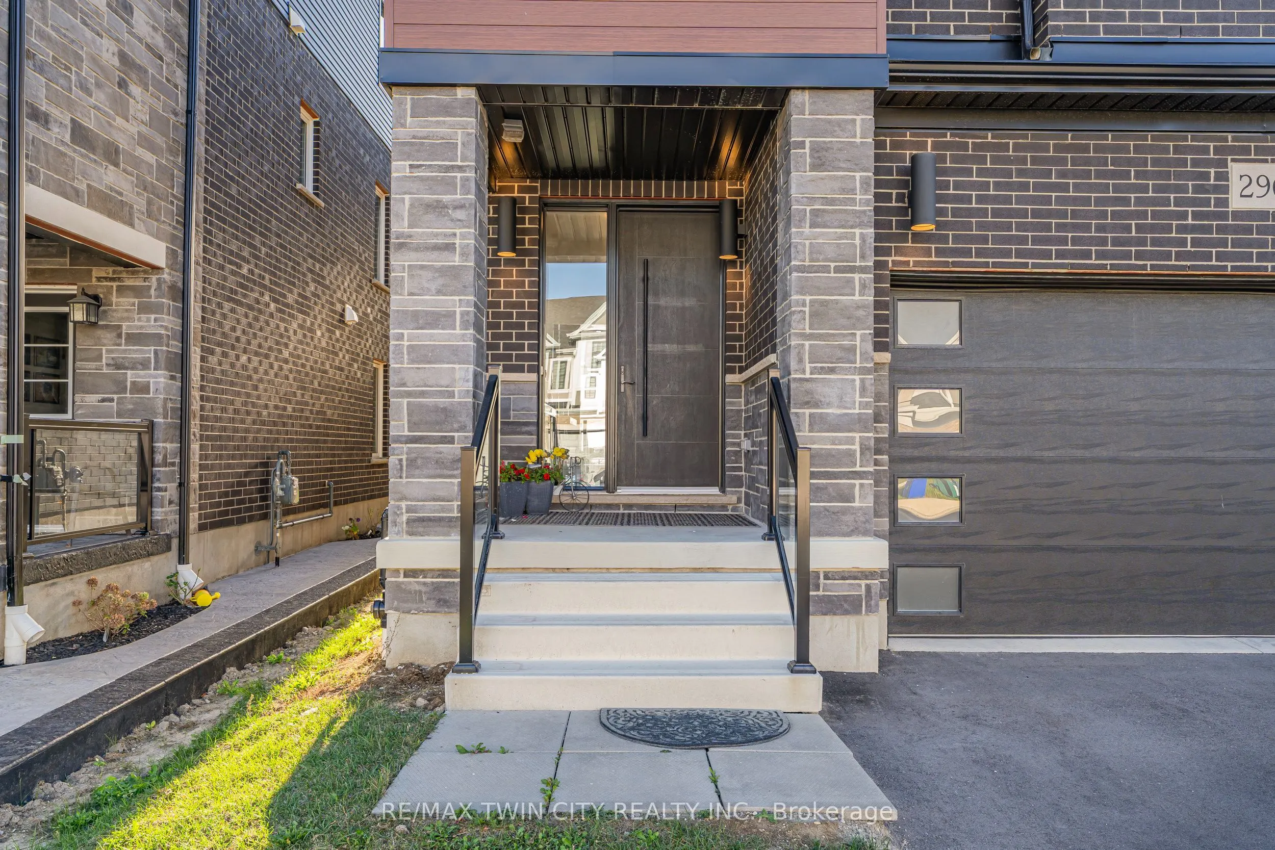 296 Raspberry Place