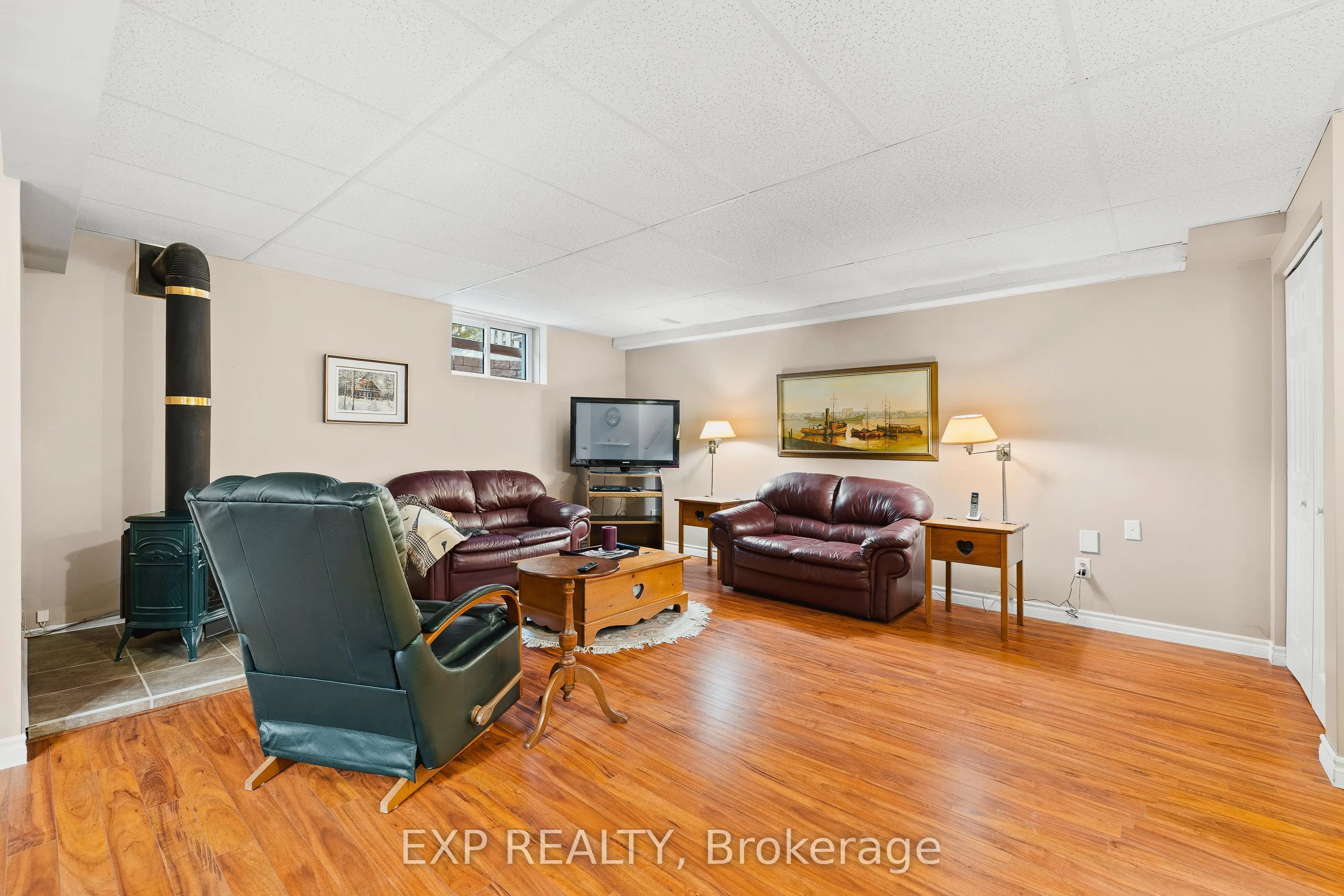 460 Waterloo Street, #2