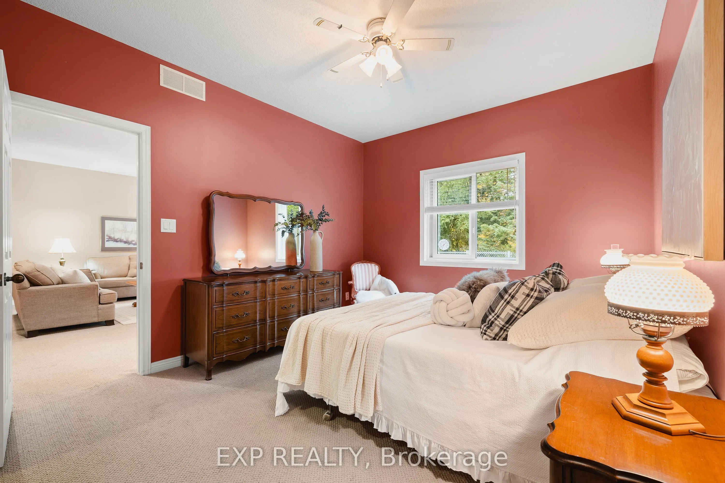 460 Waterloo Street, #2