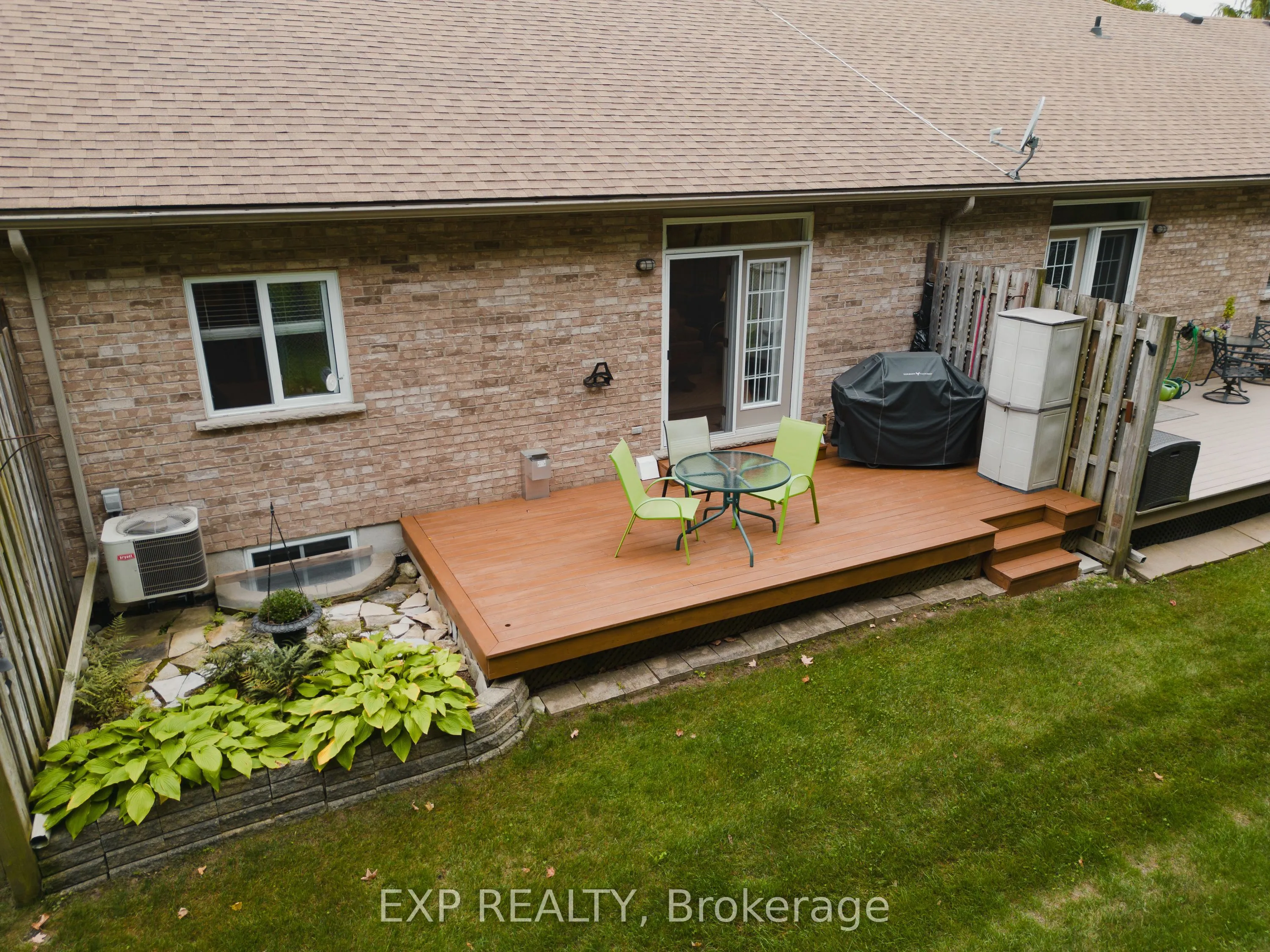 460 Waterloo Street, #2