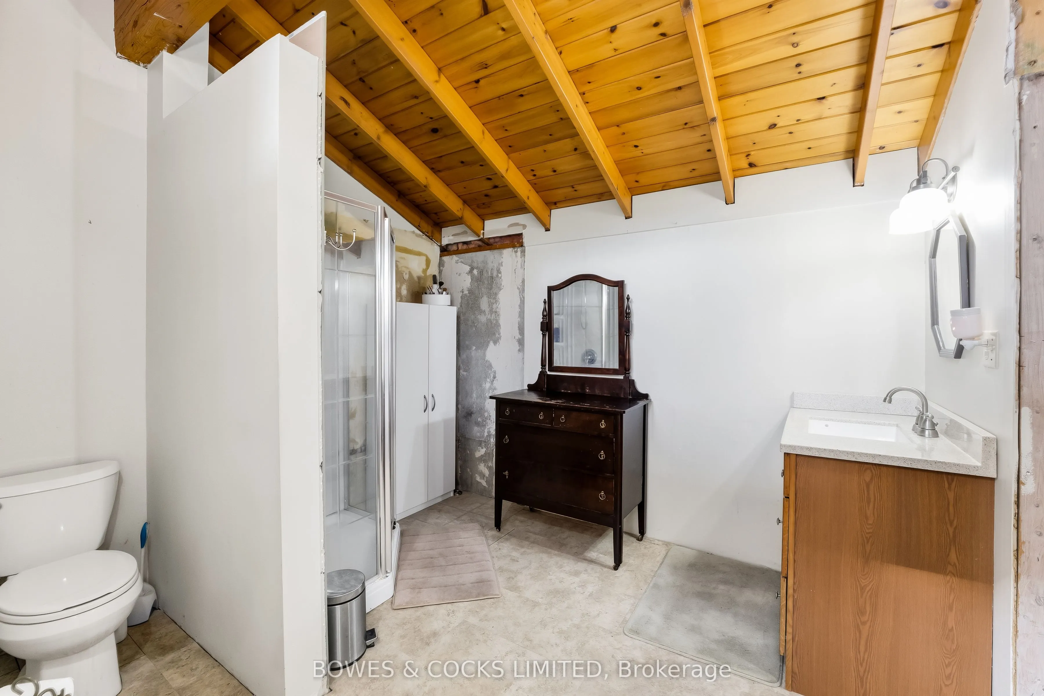 511 Concession Road 12 E