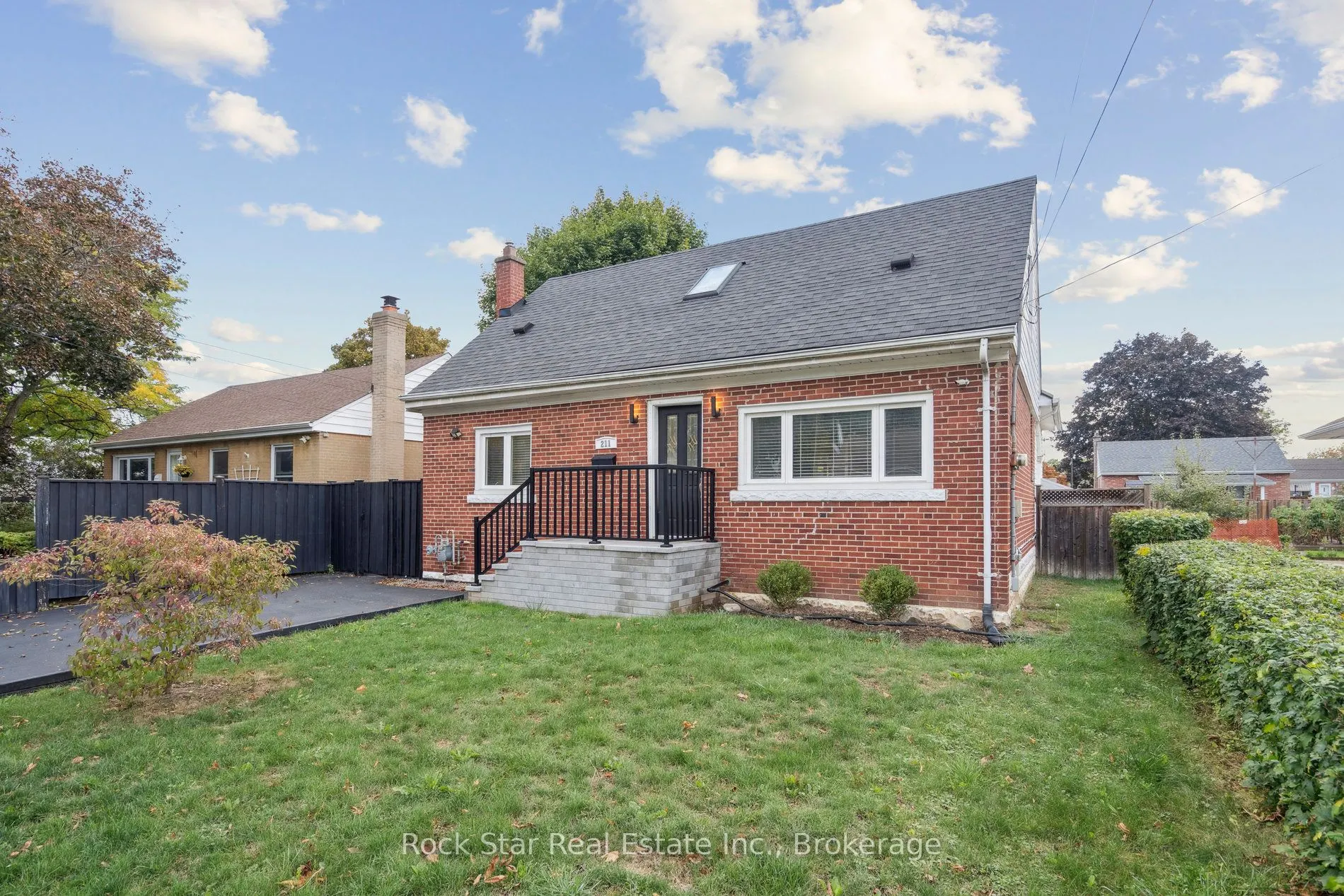 211 Rosedale Avenue