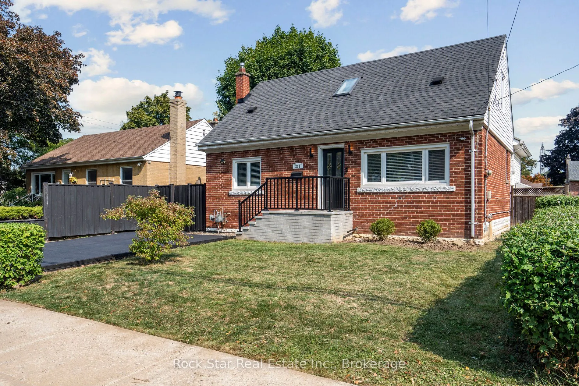 211 Rosedale Avenue