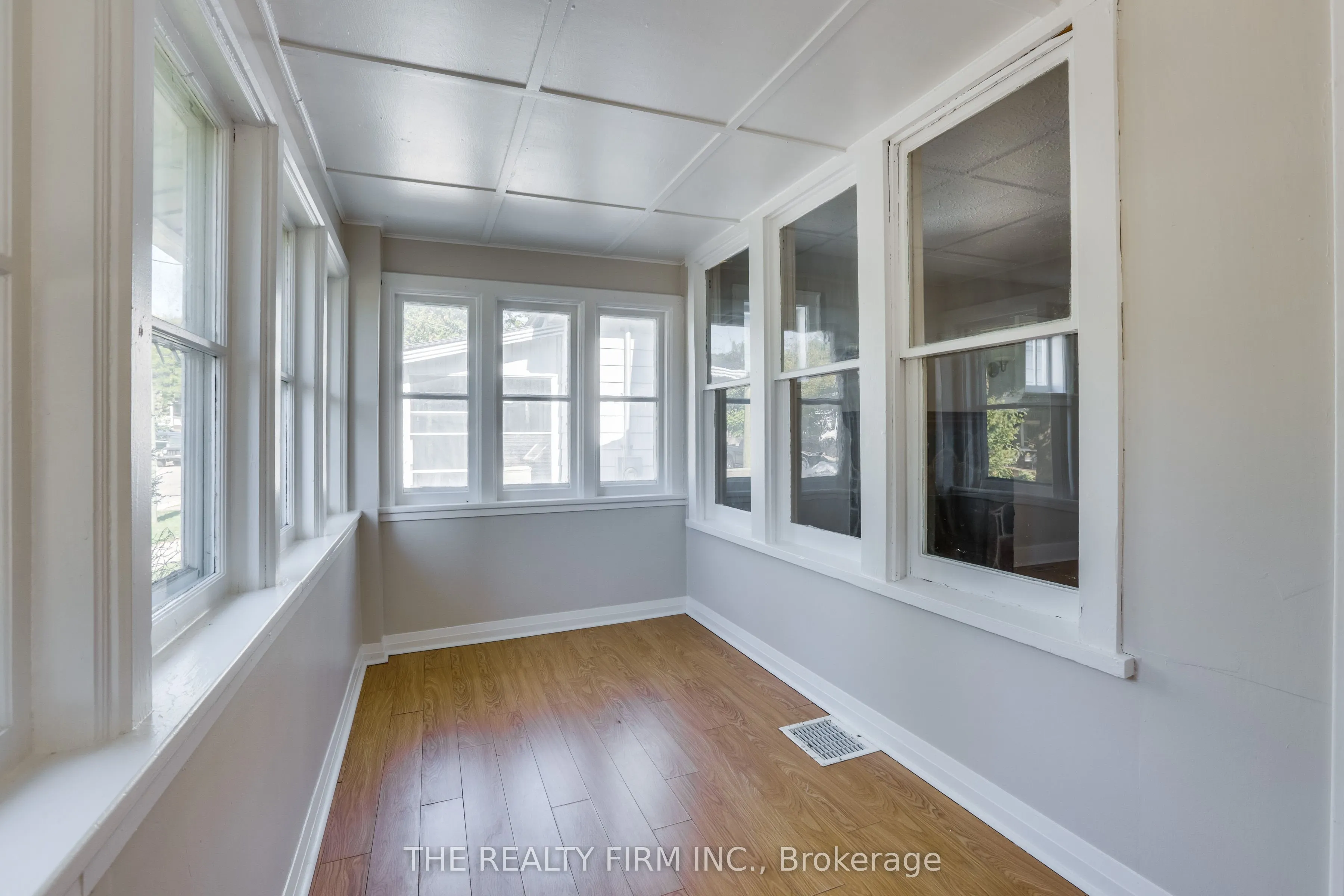 12 Linwood Street