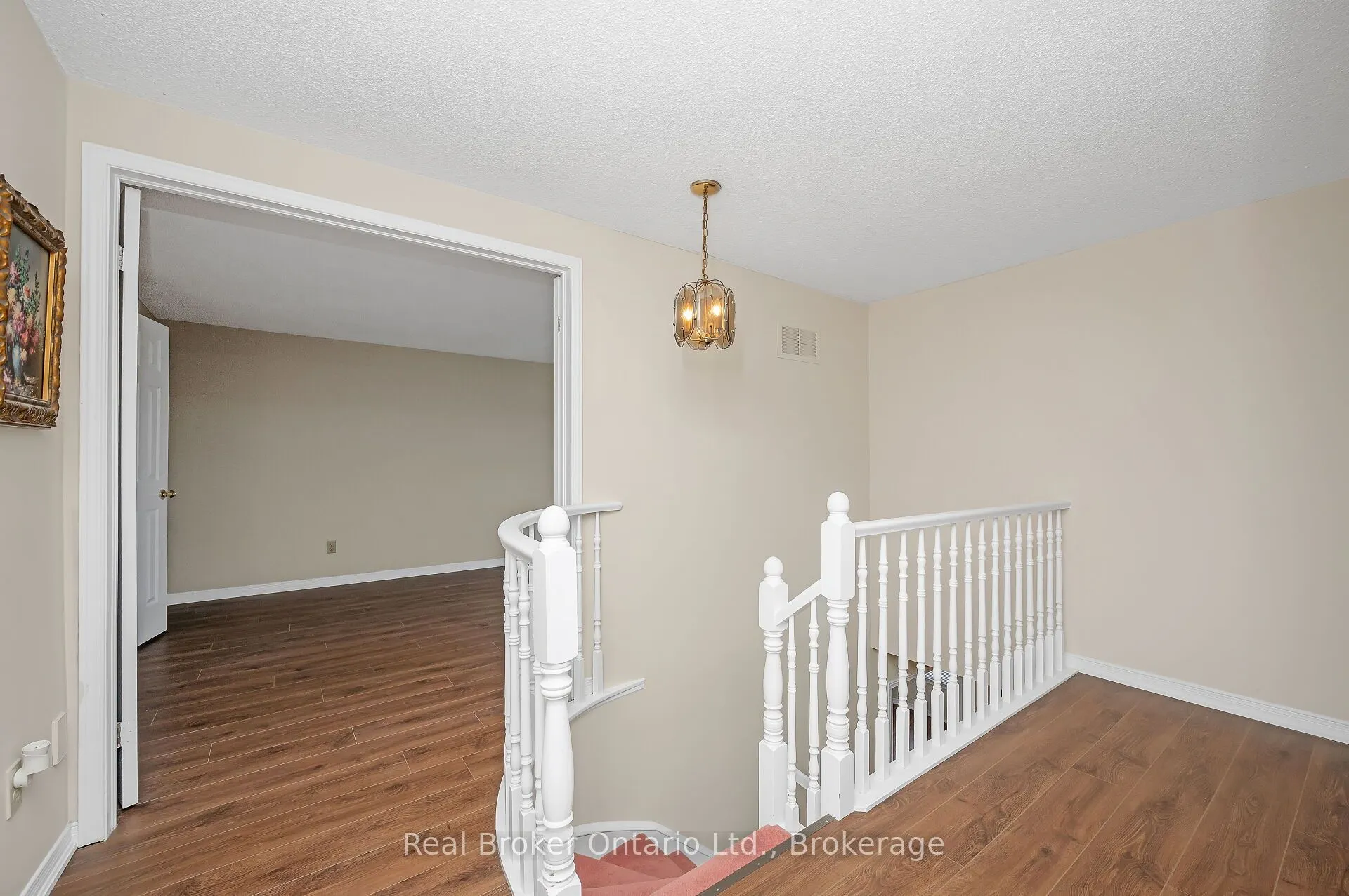 10 Avonbridge Court