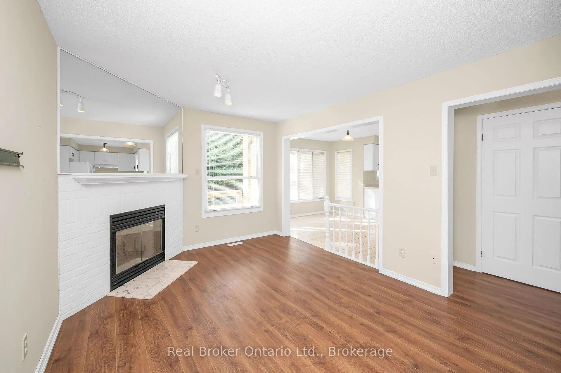 10 Avonbridge Court