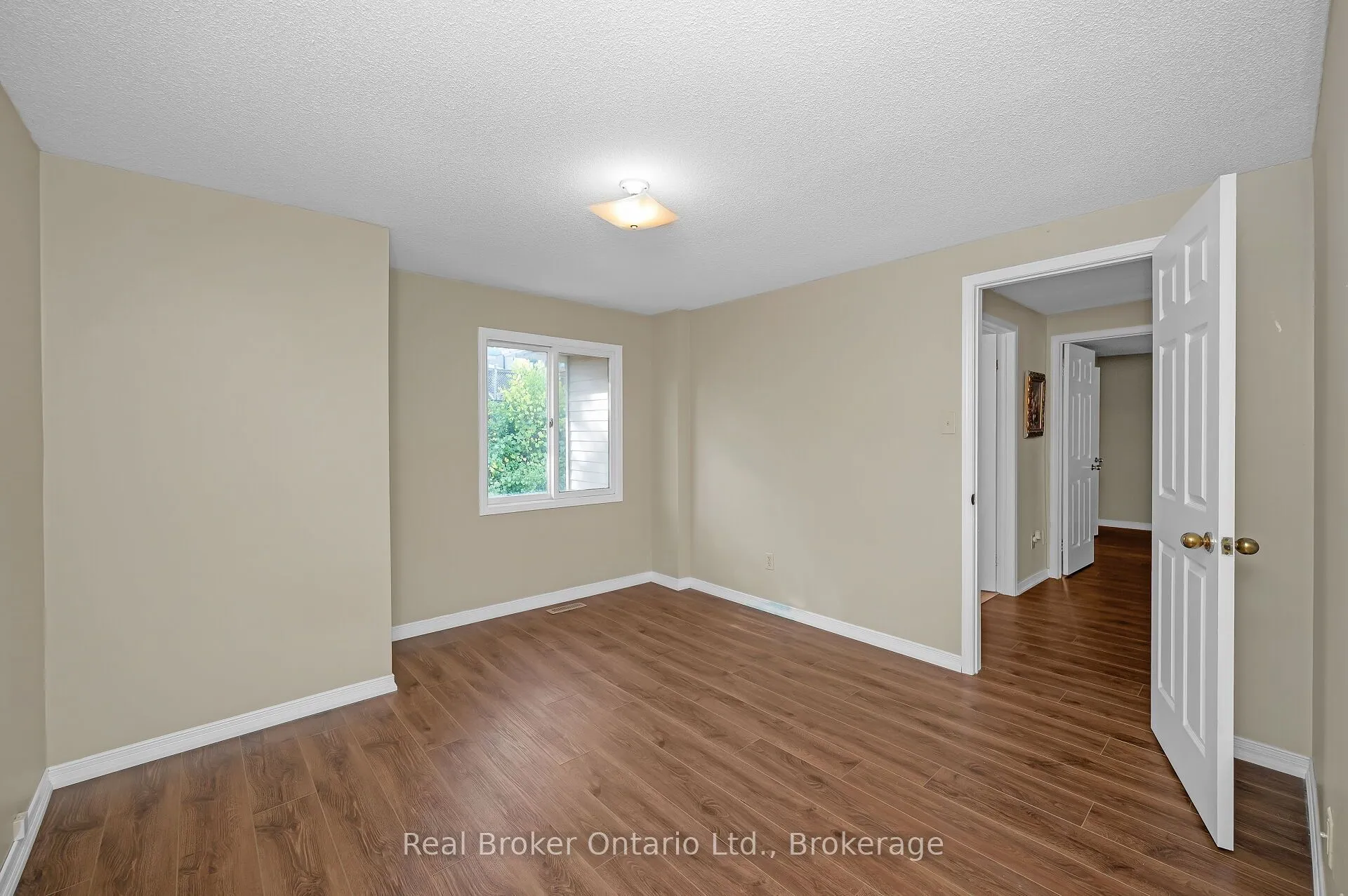 10 Avonbridge Court