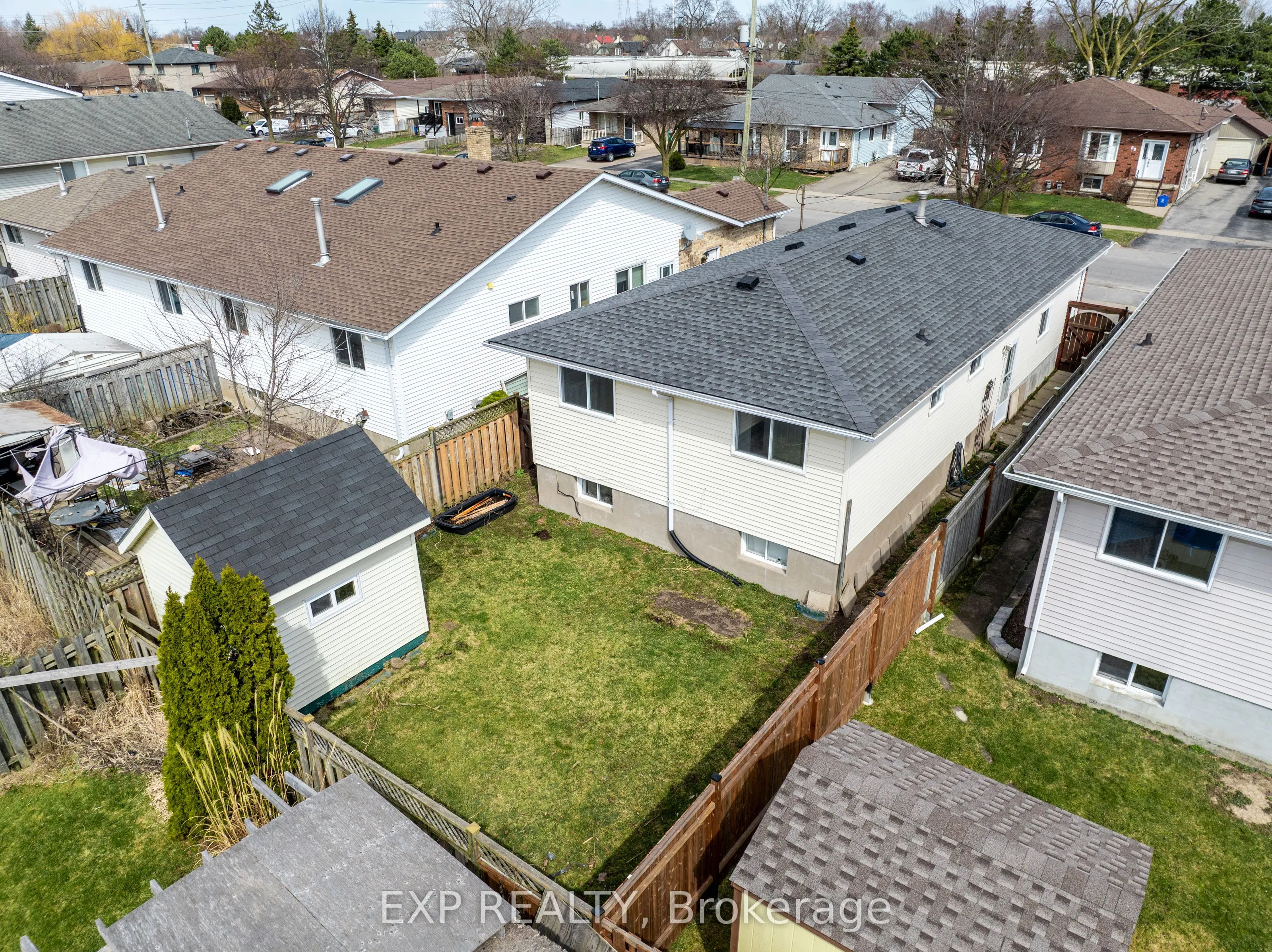 90 Commercial Street, #LOWER