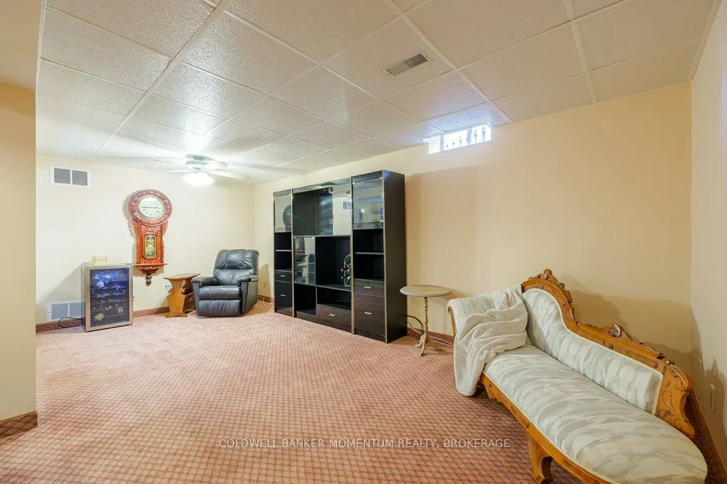 43 Silvercrest Court