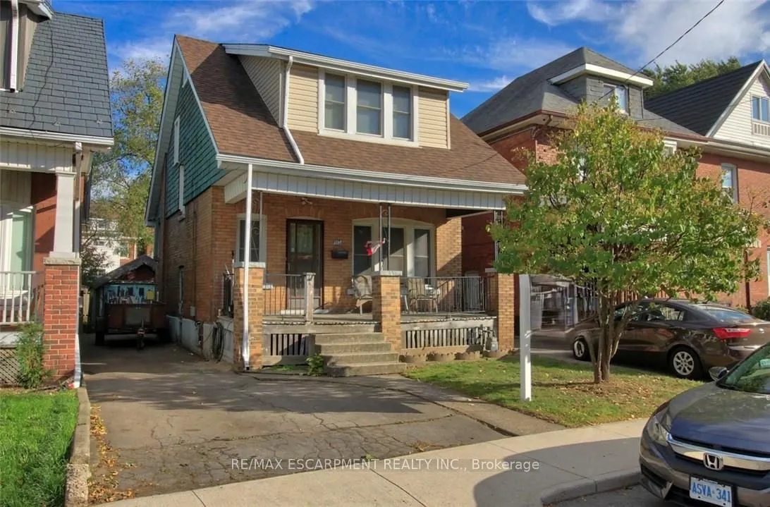 112 Kensington Avenue N