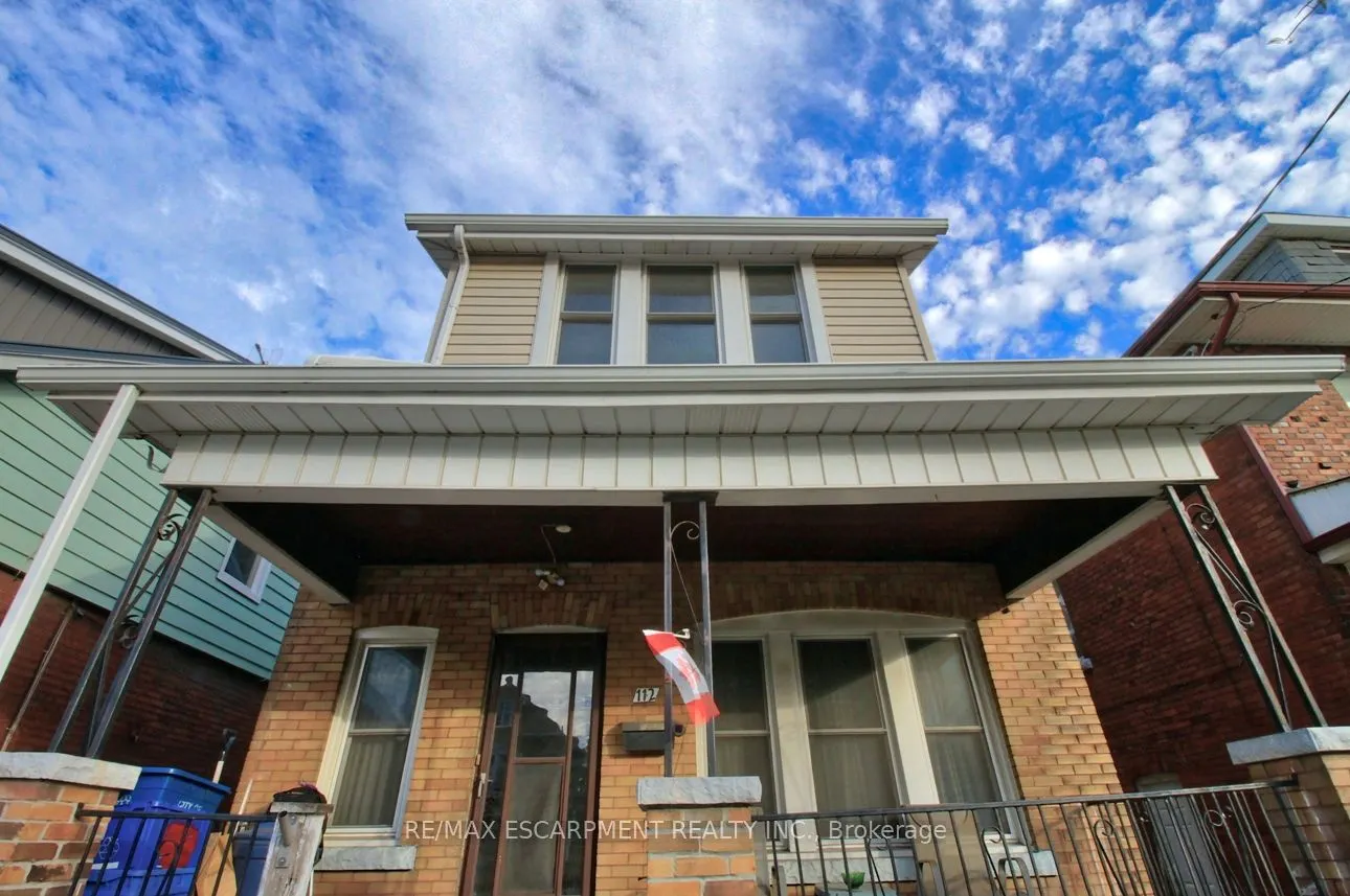 112 Kensington Avenue N
