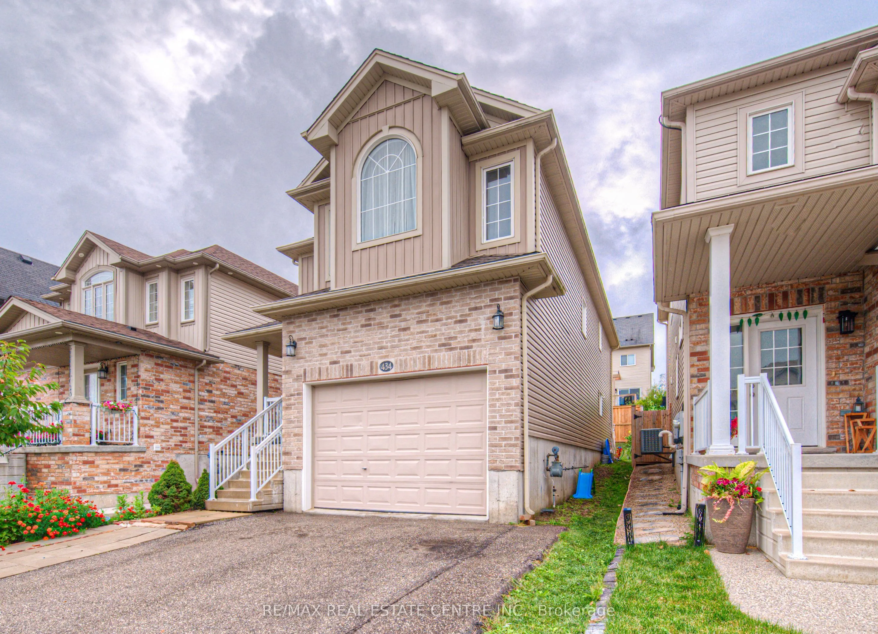 434 Woodbine Avenue