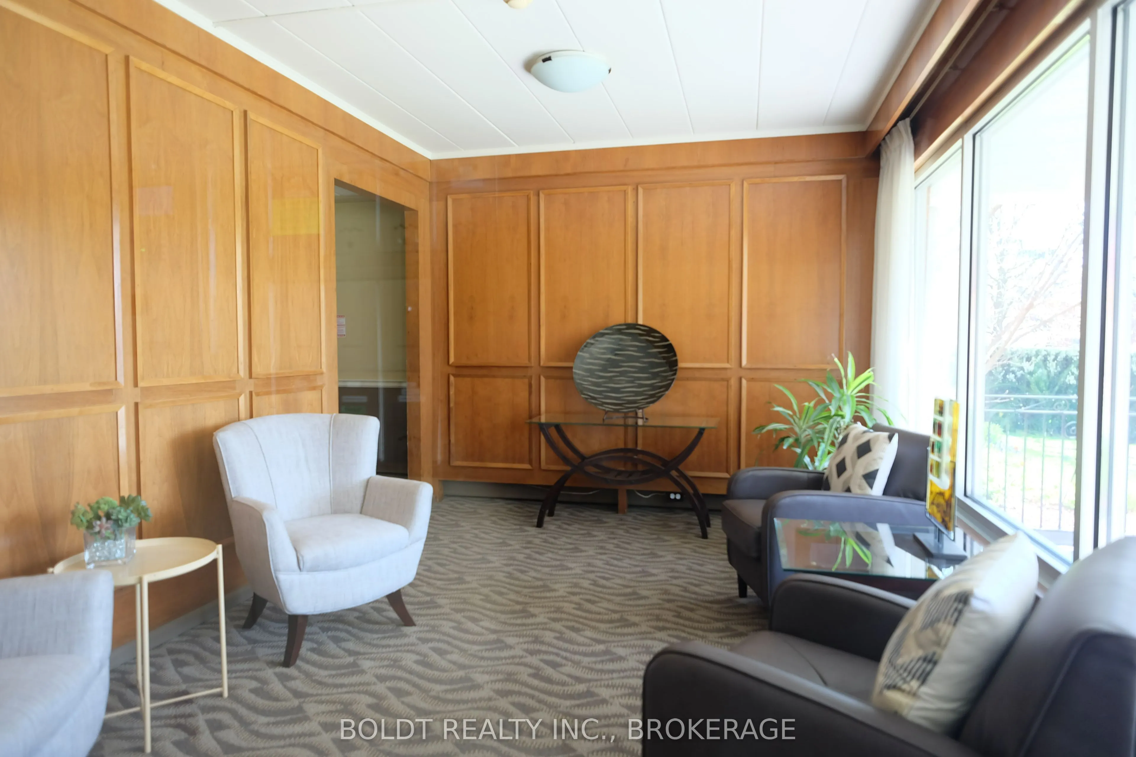 14 Norris Place, #201
