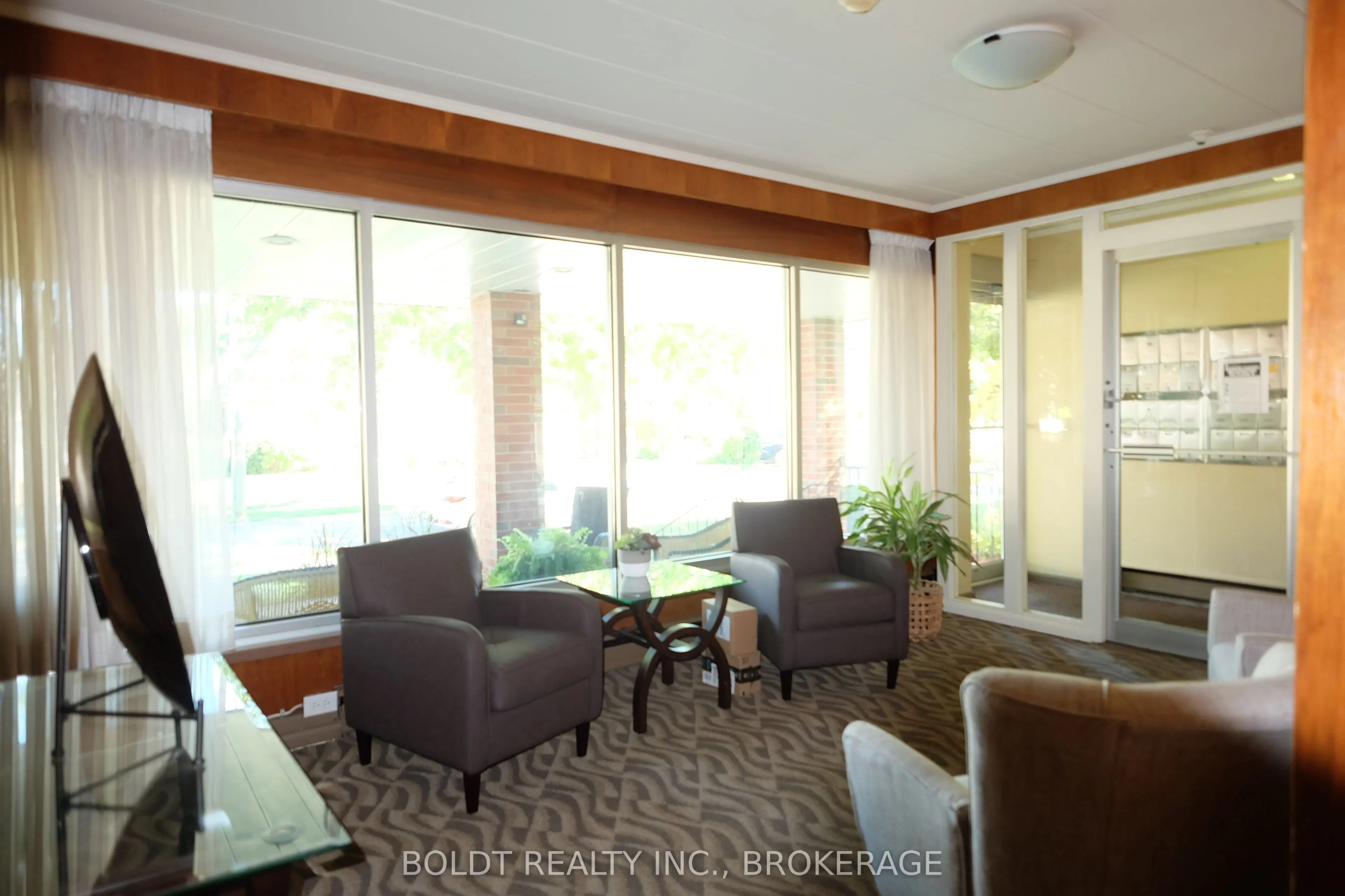 14 Norris Place, #201