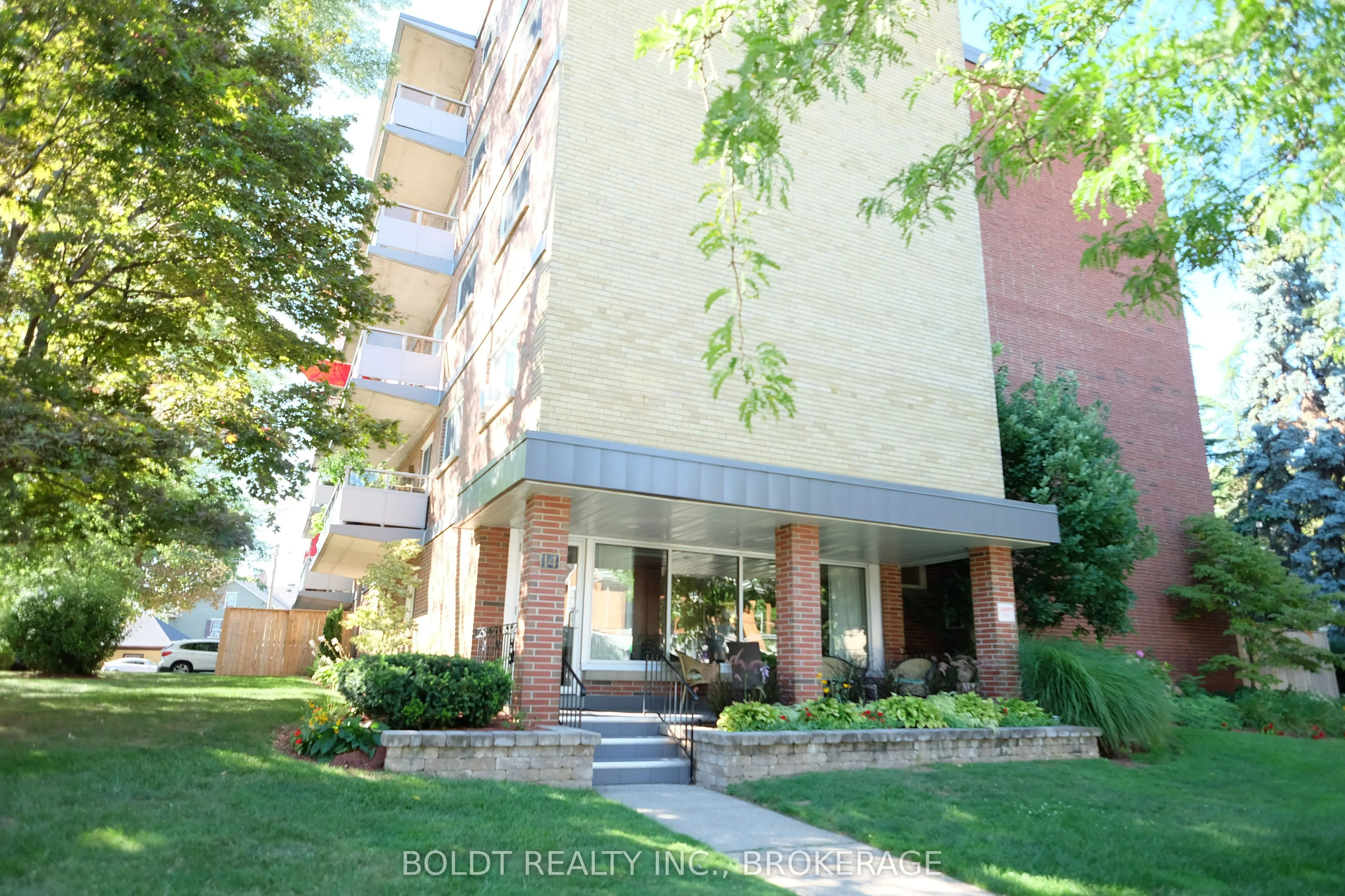 14 Norris Place, #201