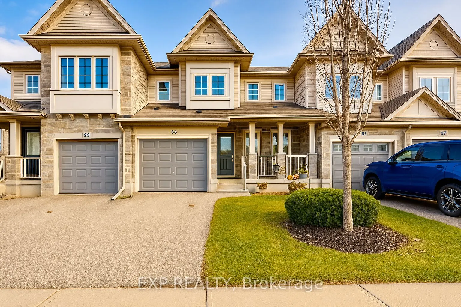 6 Upper Mercer Street E, #B6