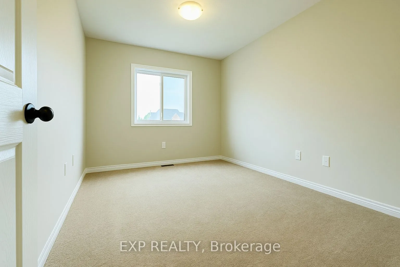 6 Upper Mercer Street E, #B6