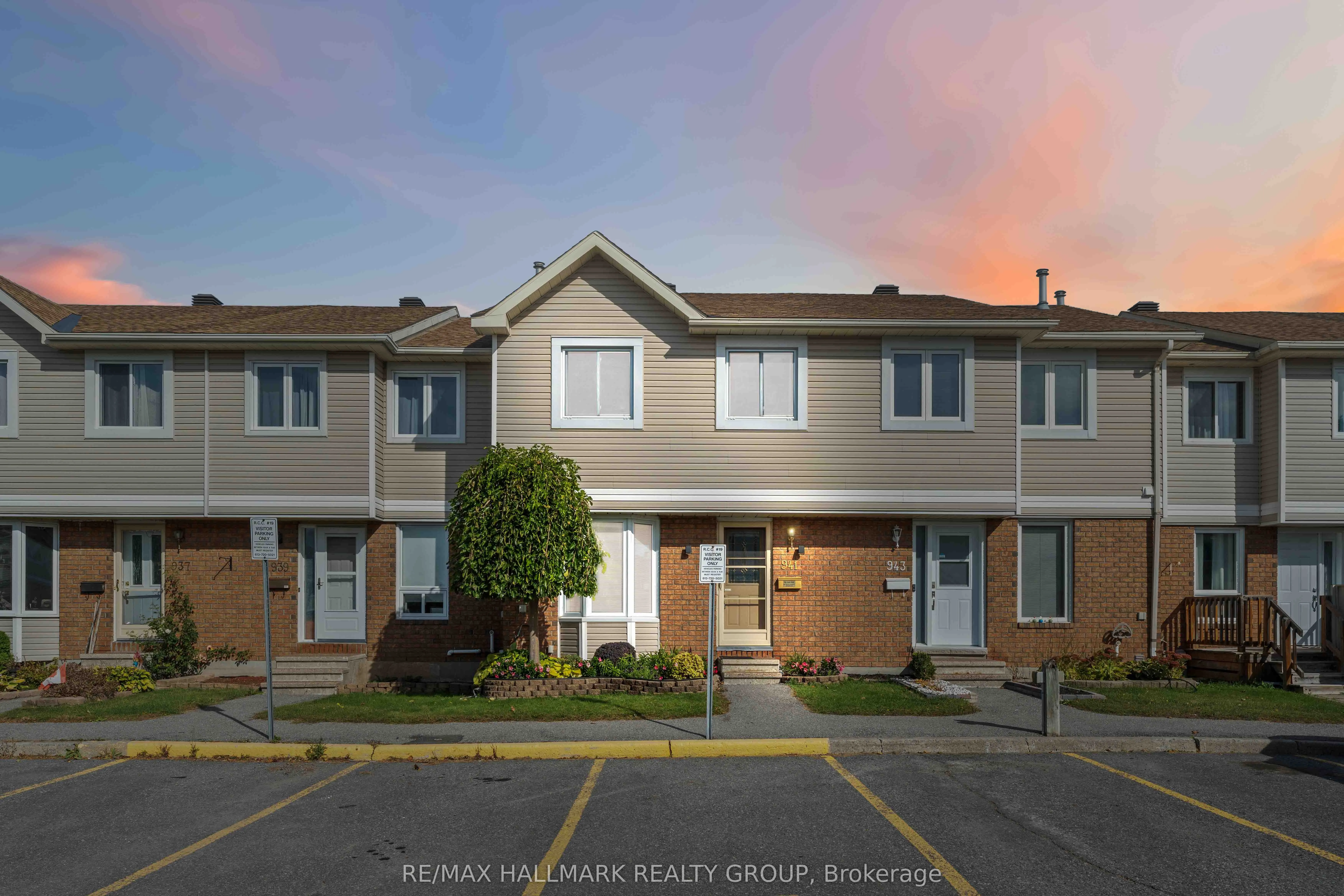 941 Cookshire Crescent, #32