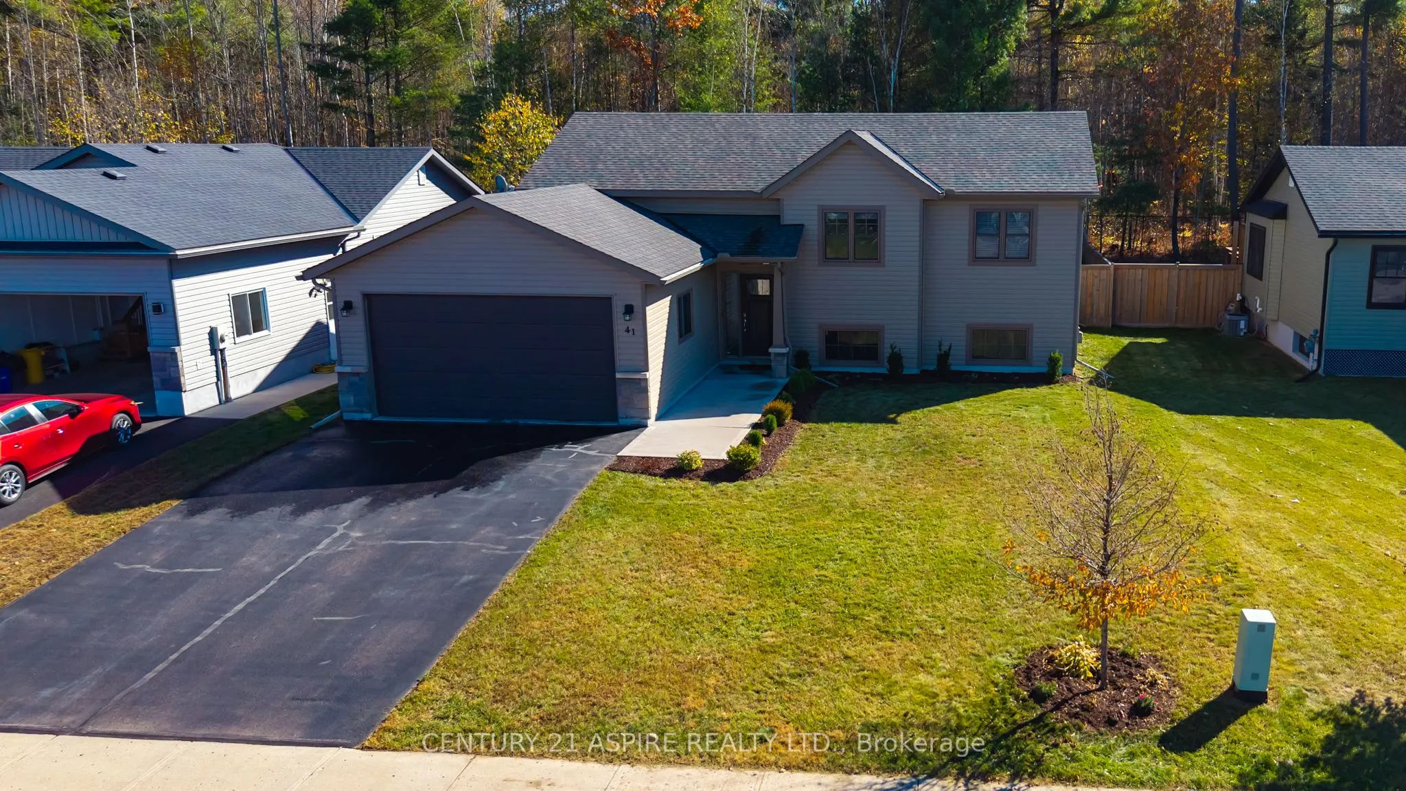 41 Dustin Drive