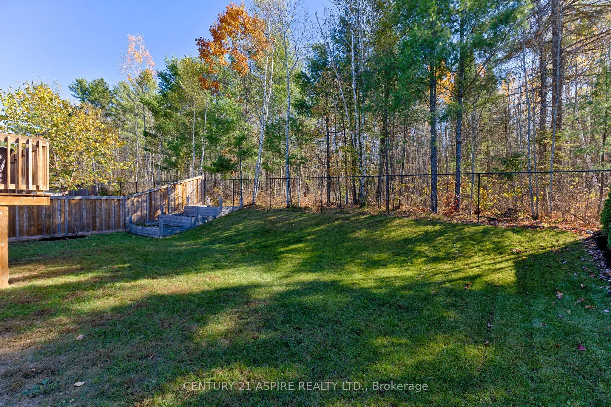 41 Dustin Drive
