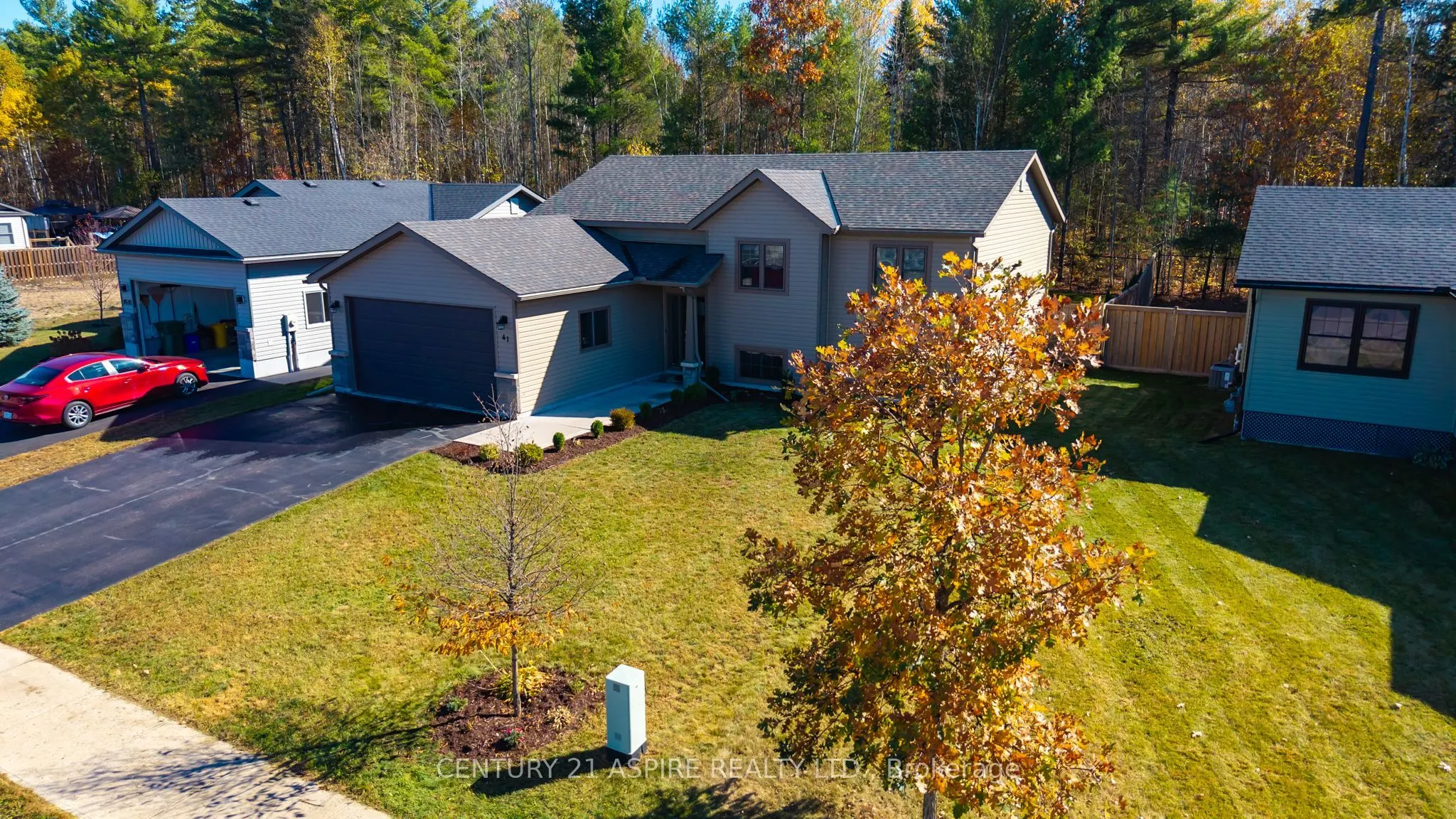 41 Dustin Drive