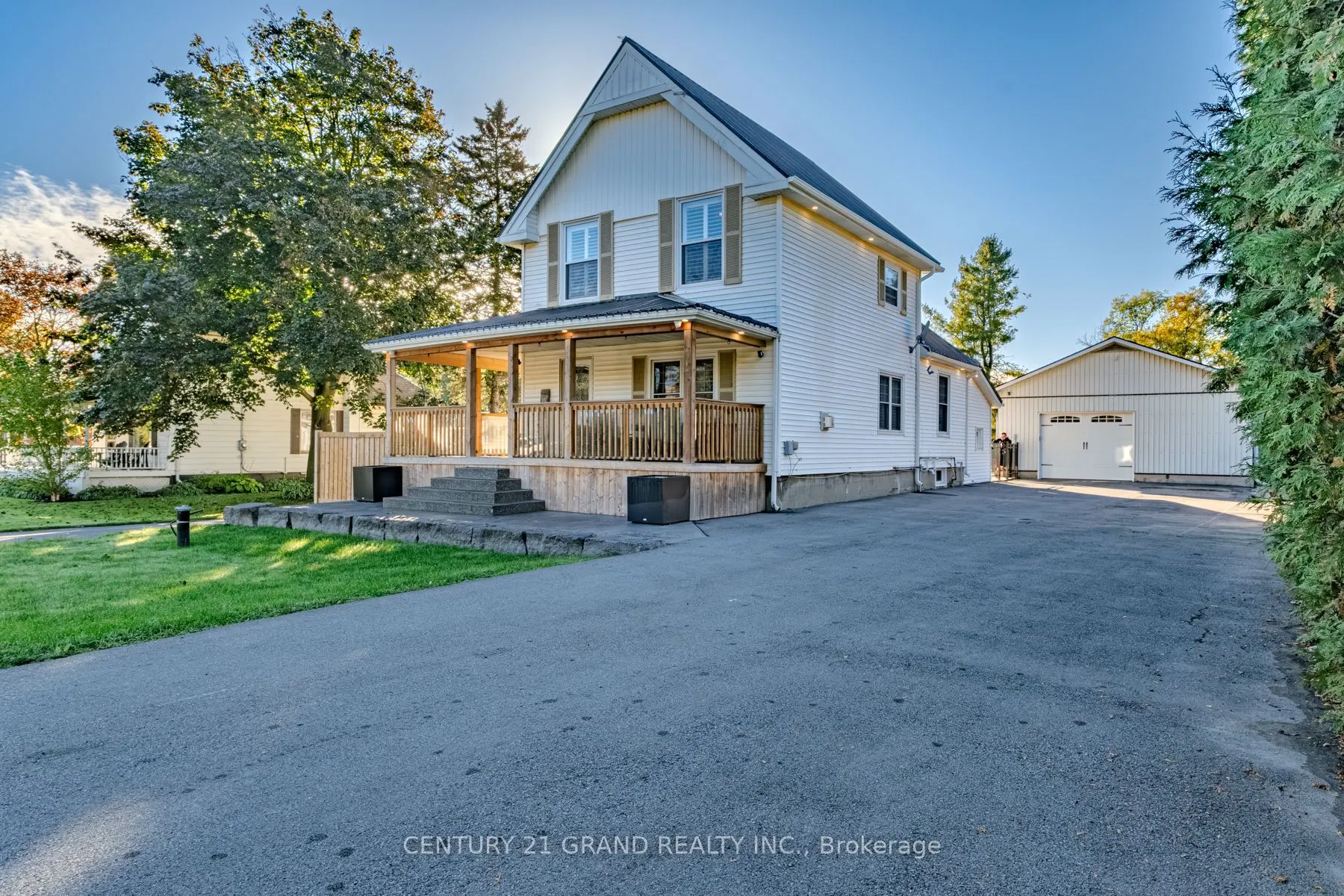 233 Oakland Road