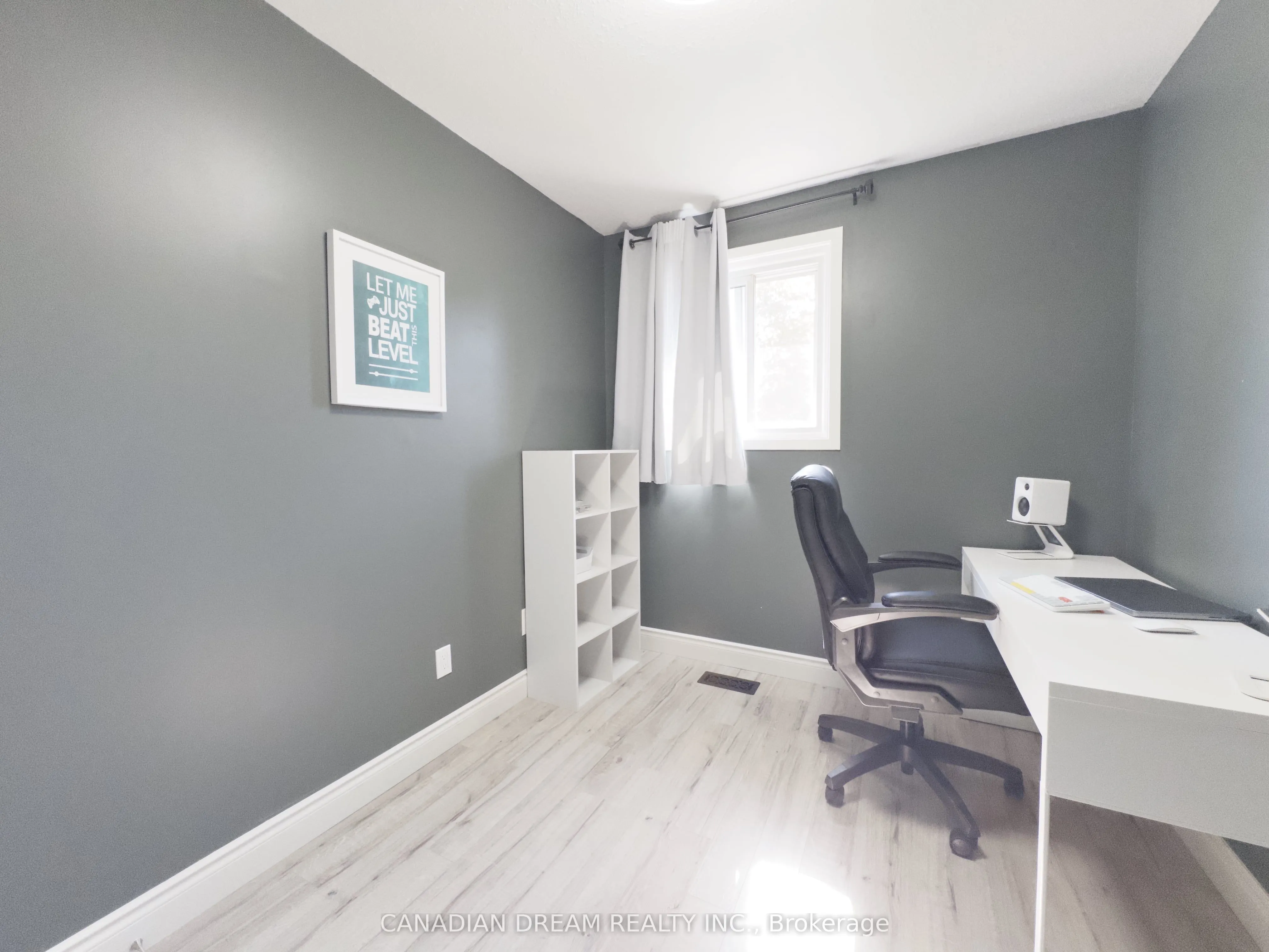 70 Fiddlers Green Road, #82