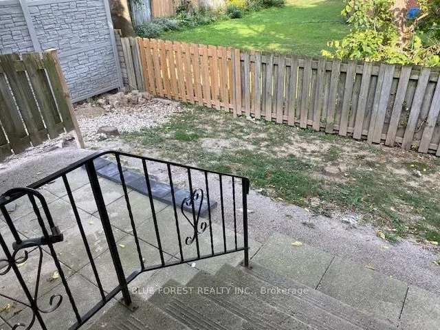 253 Taylor Street, #17