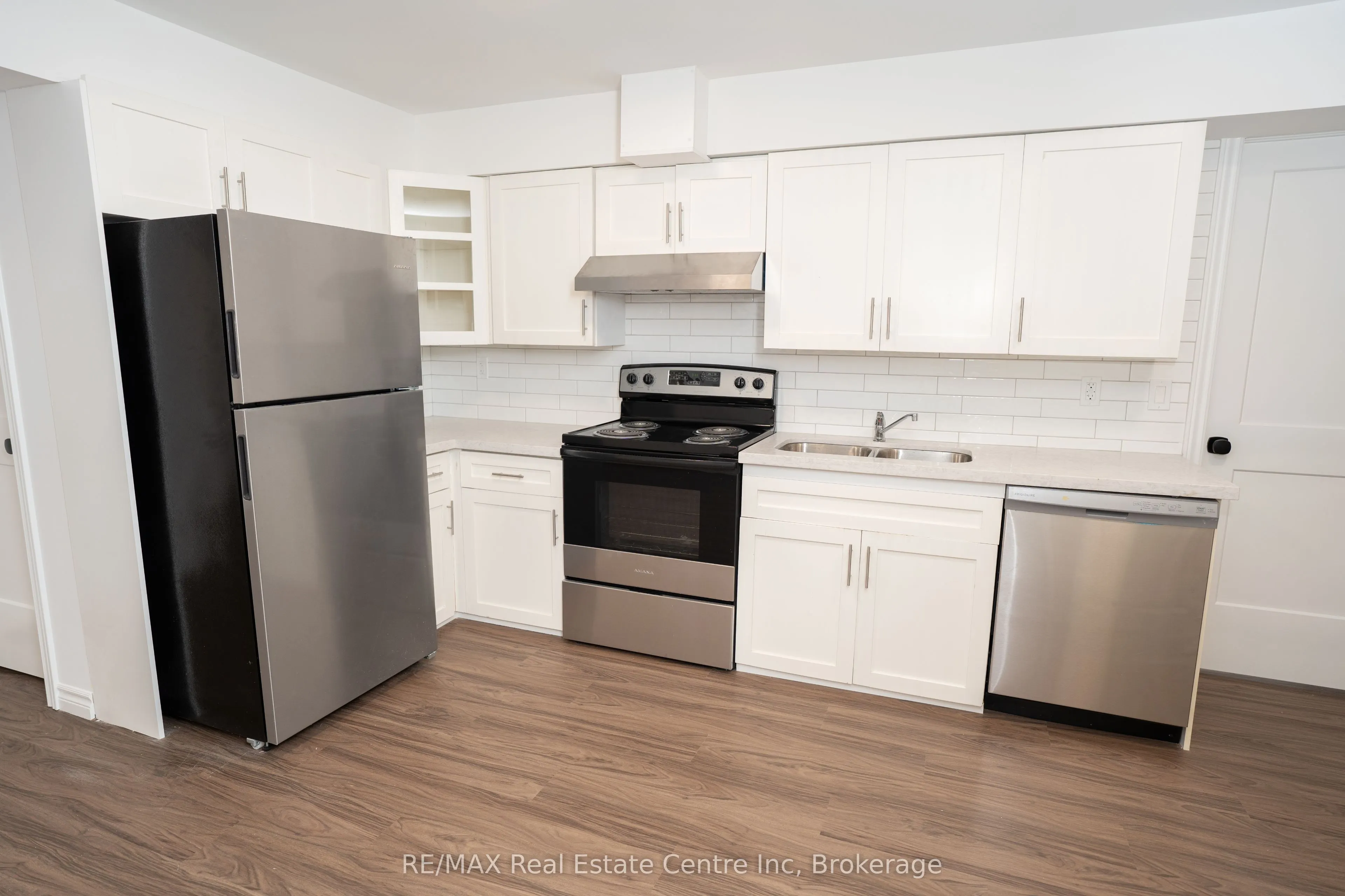 22 Neeve Street, #Lower