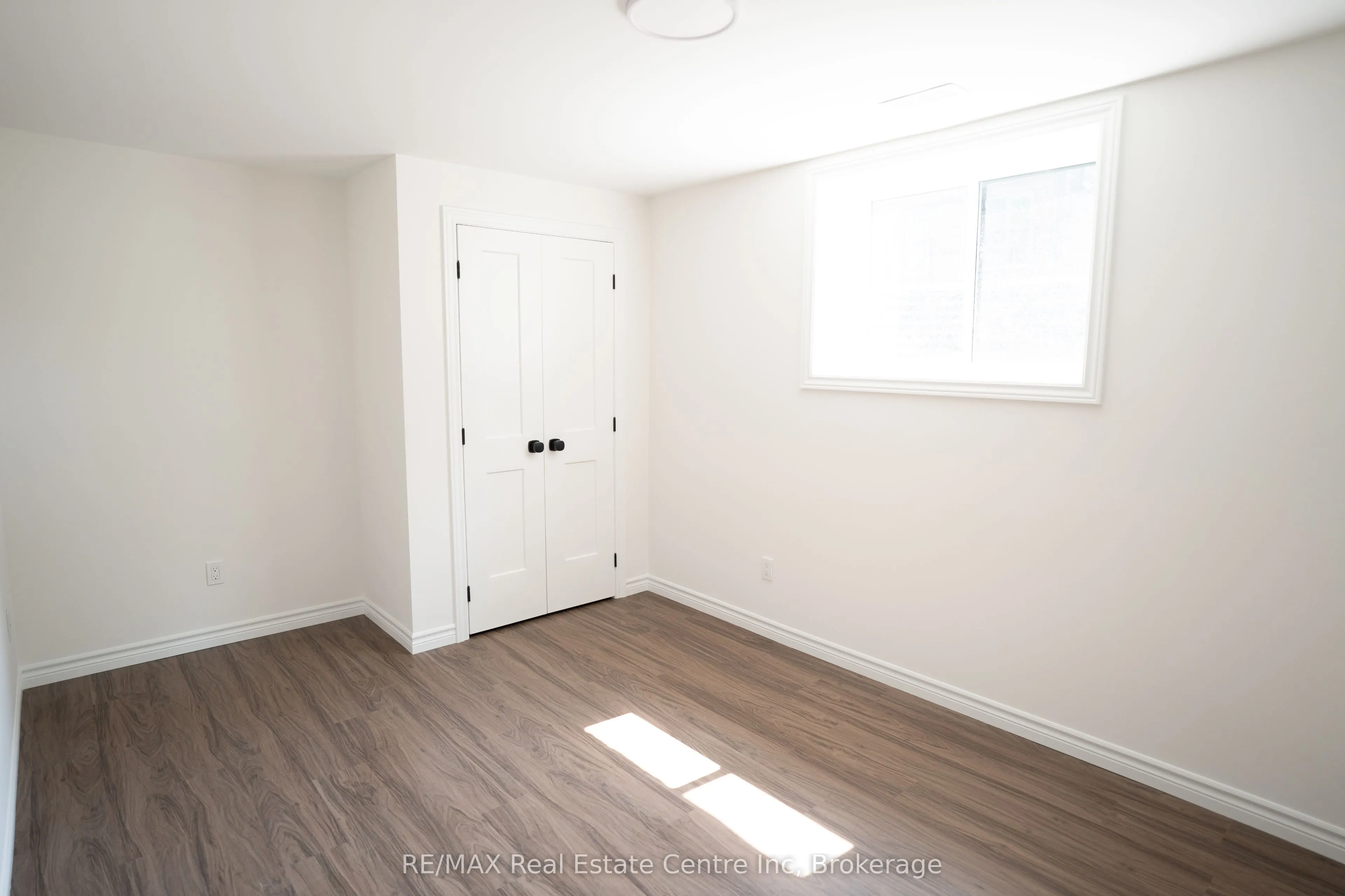 22 Neeve Street, #Lower
