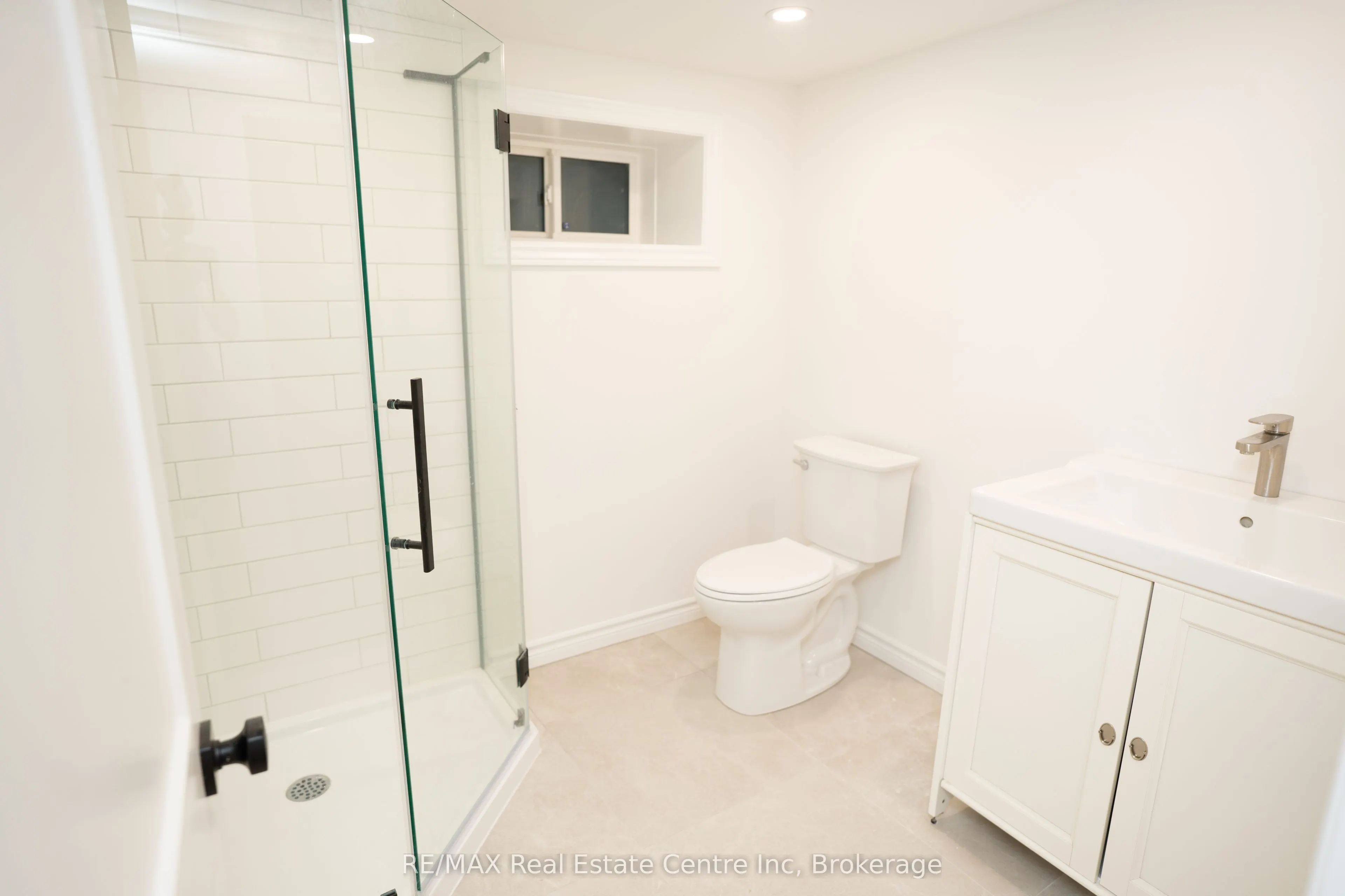 22 Neeve Street, #Lower