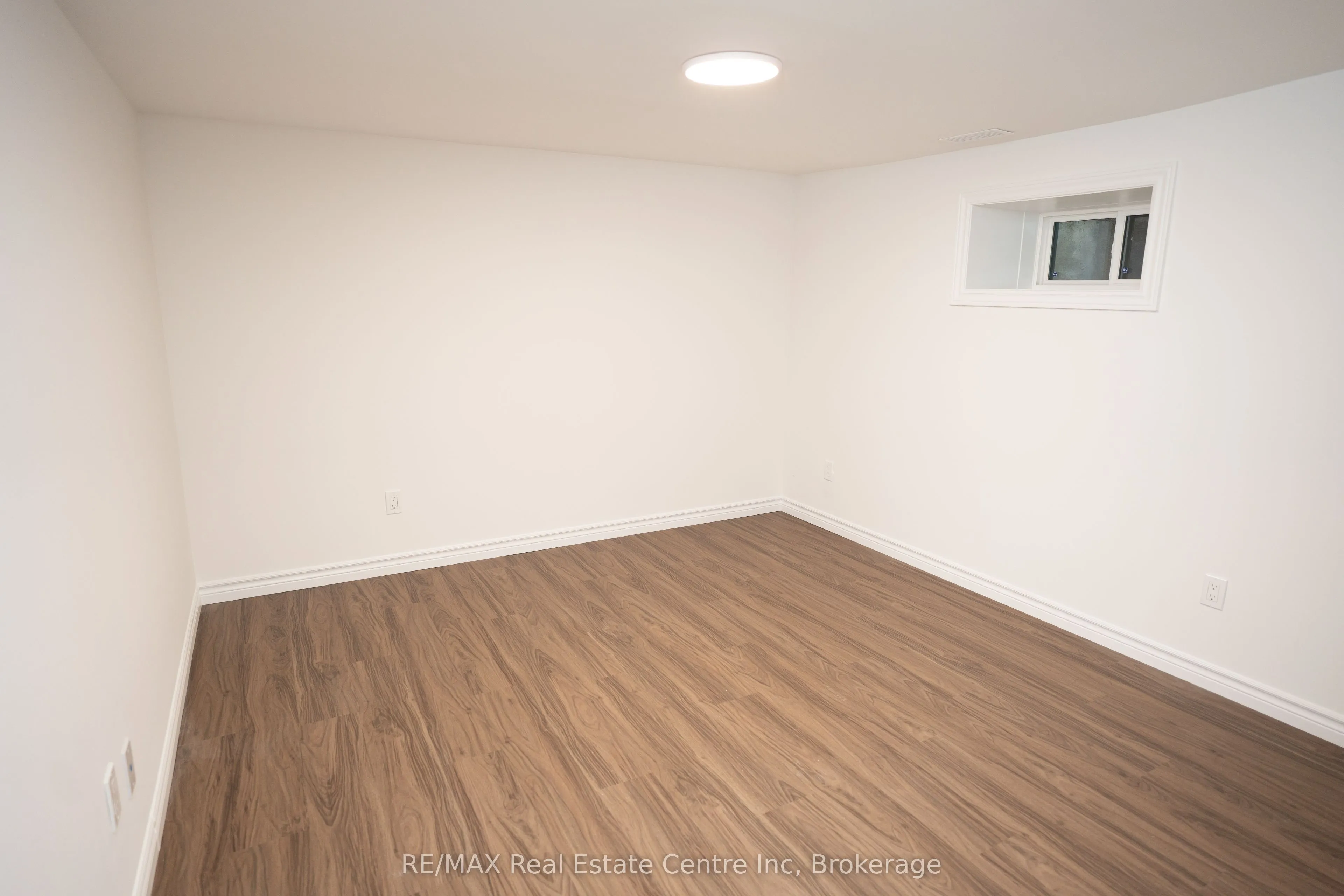 22 Neeve Street, #Lower