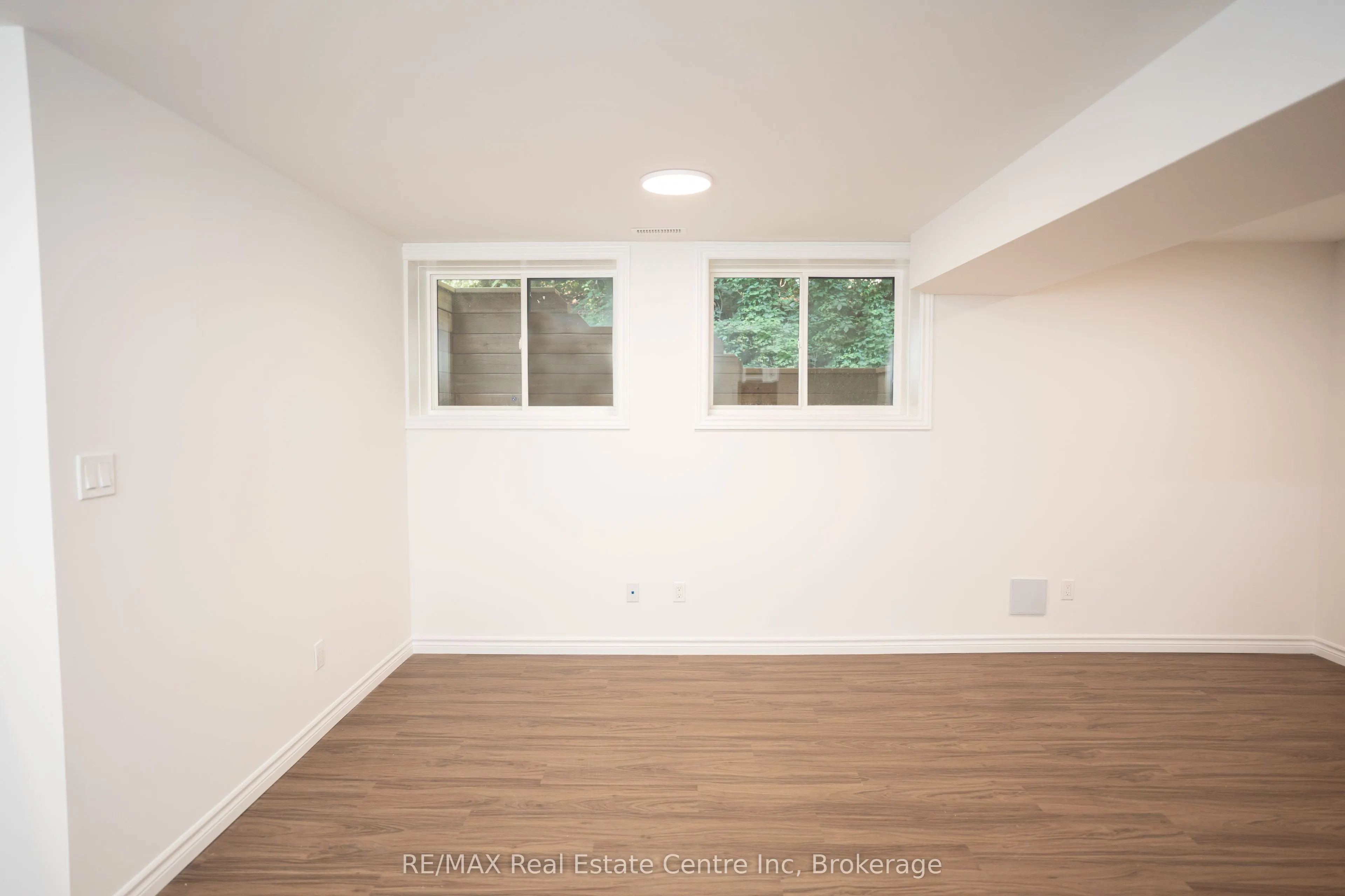 22 Neeve Street, #Lower