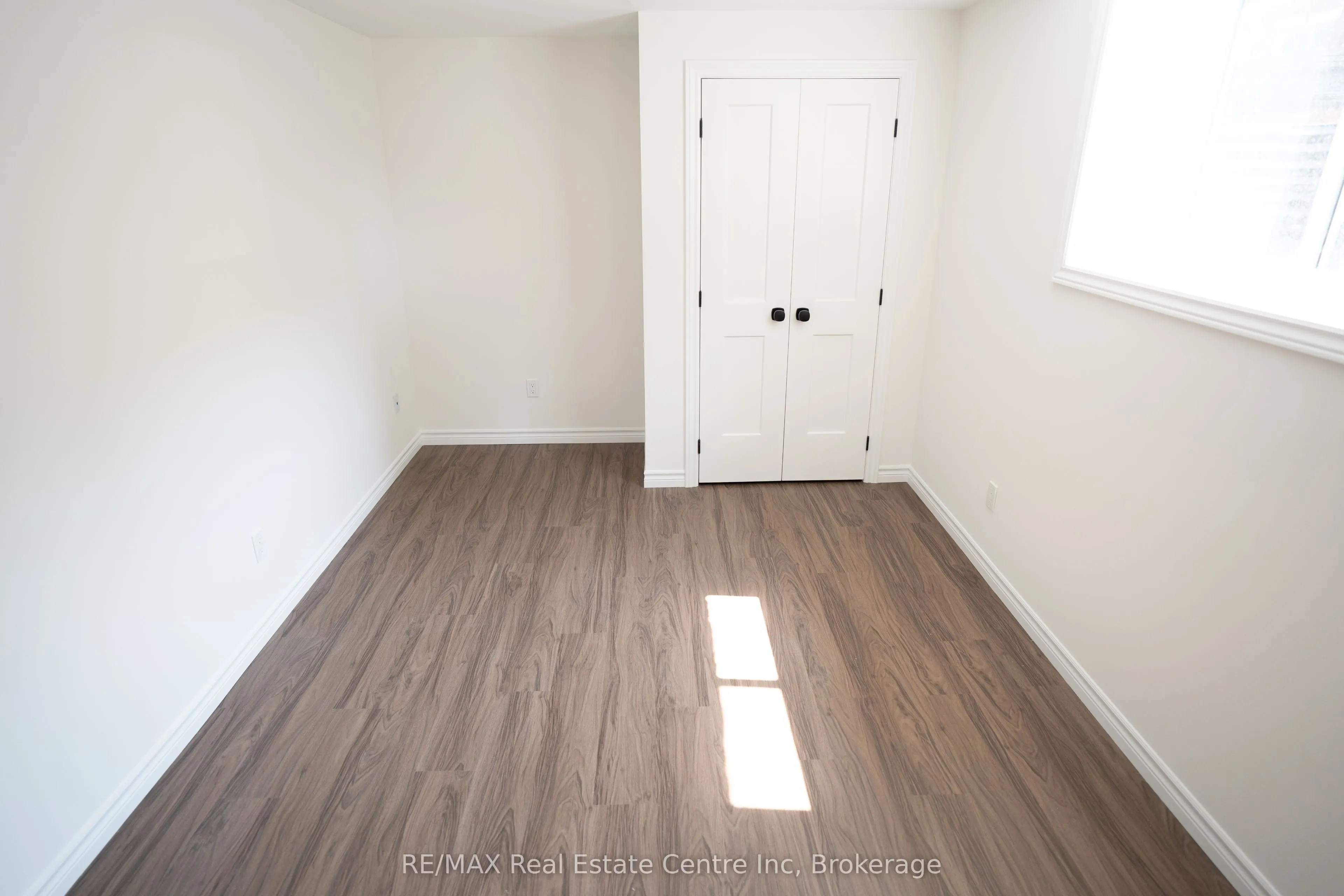 22 Neeve Street, #Lower