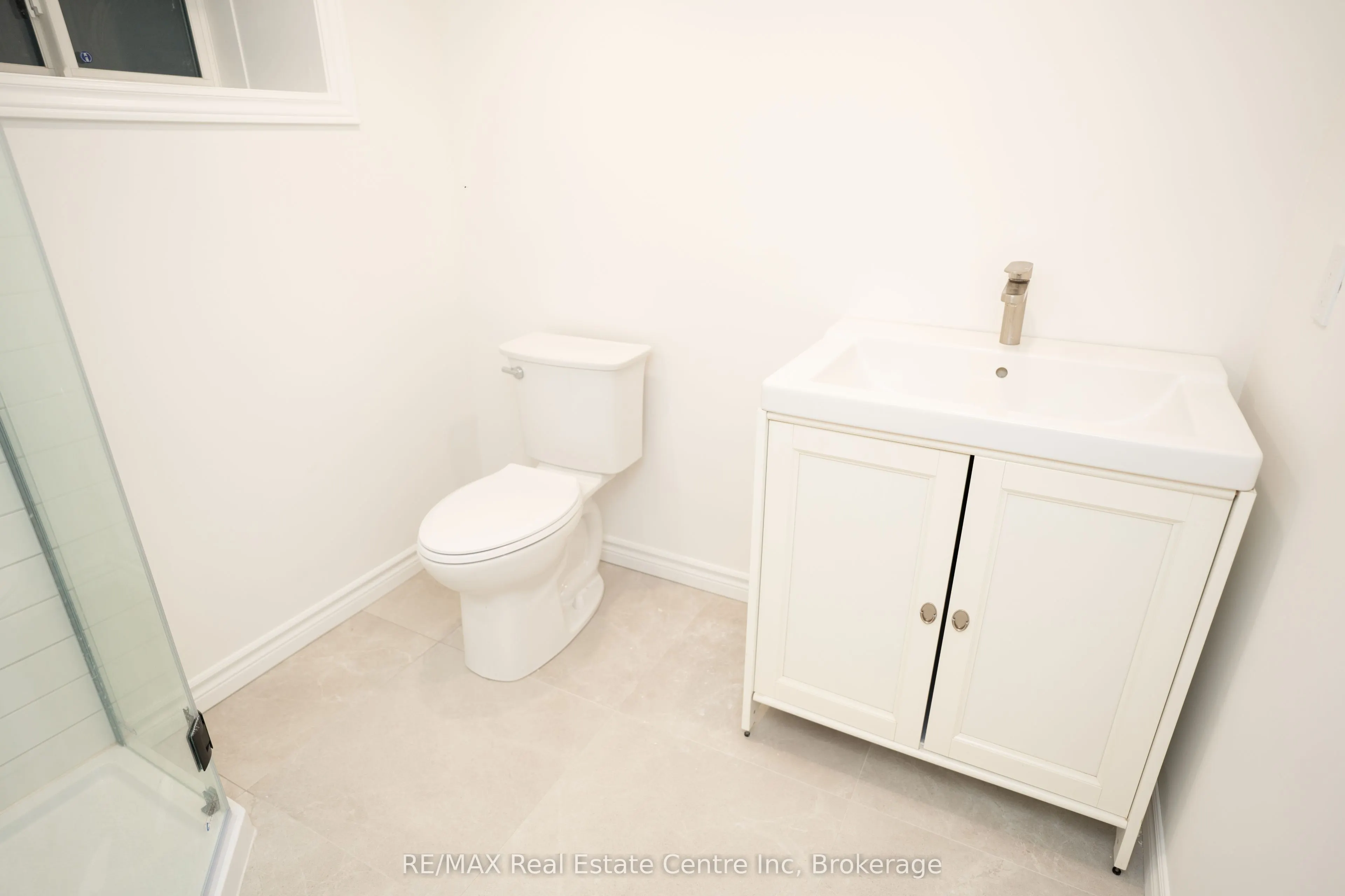22 Neeve Street, #Lower