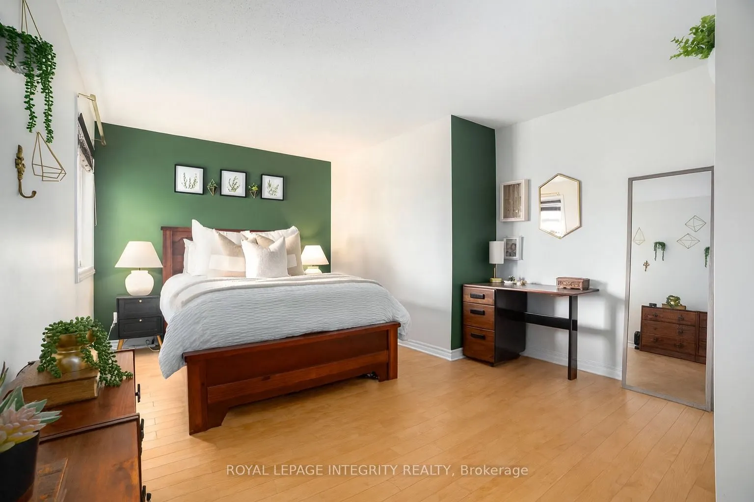 270 Lorry Greenberg Drive S, #210