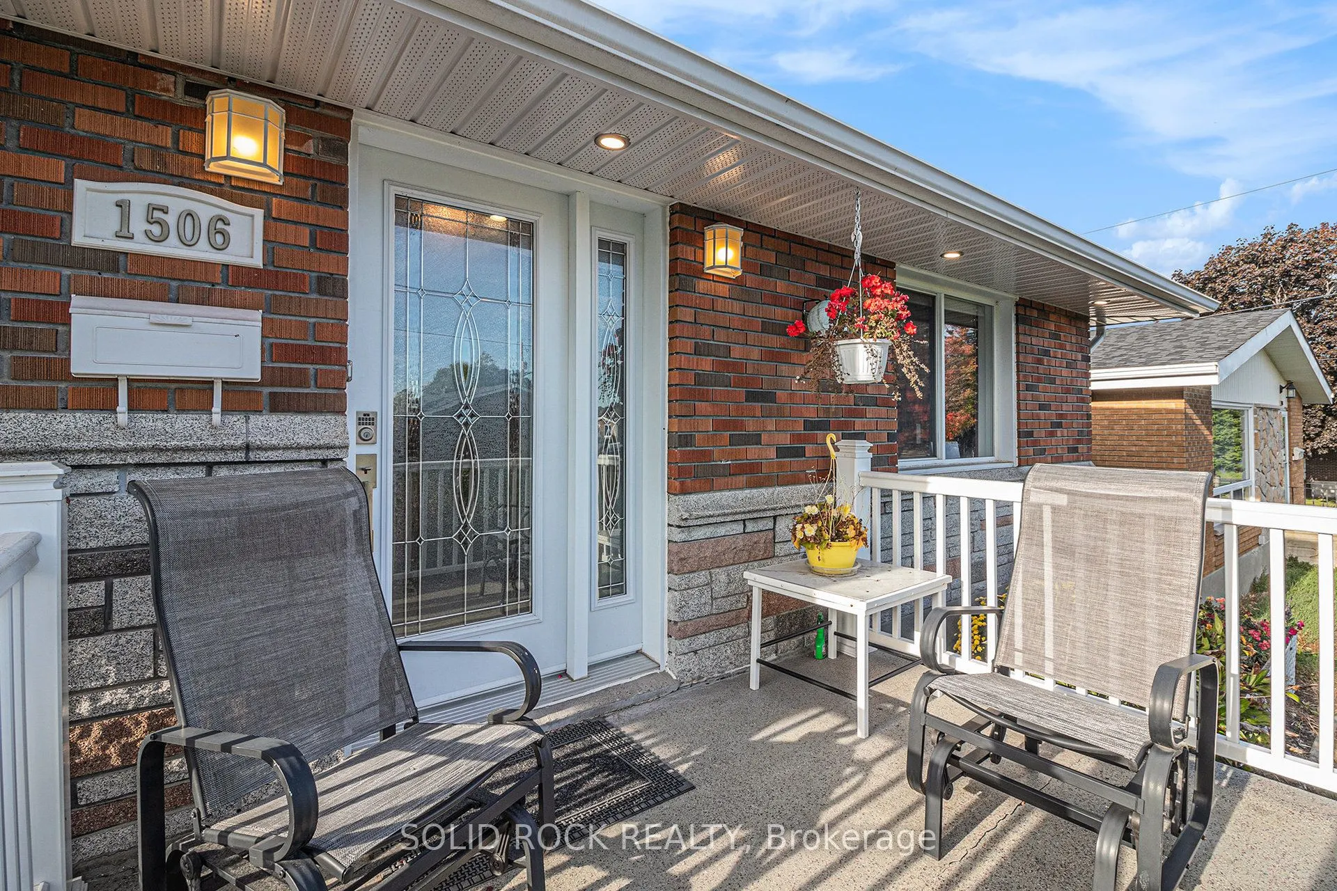 1506 FIRST Street E