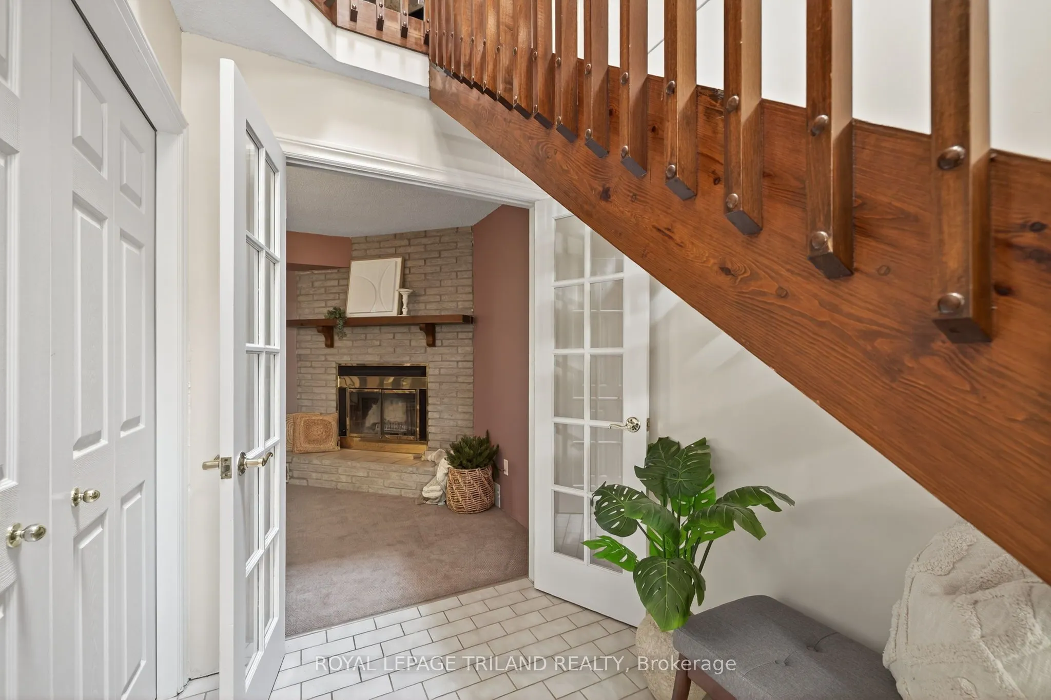 1399 Commissioners Road W, #22