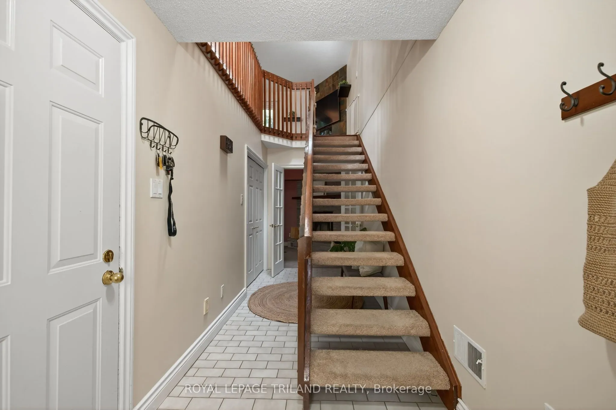 1399 Commissioners Road W, #22