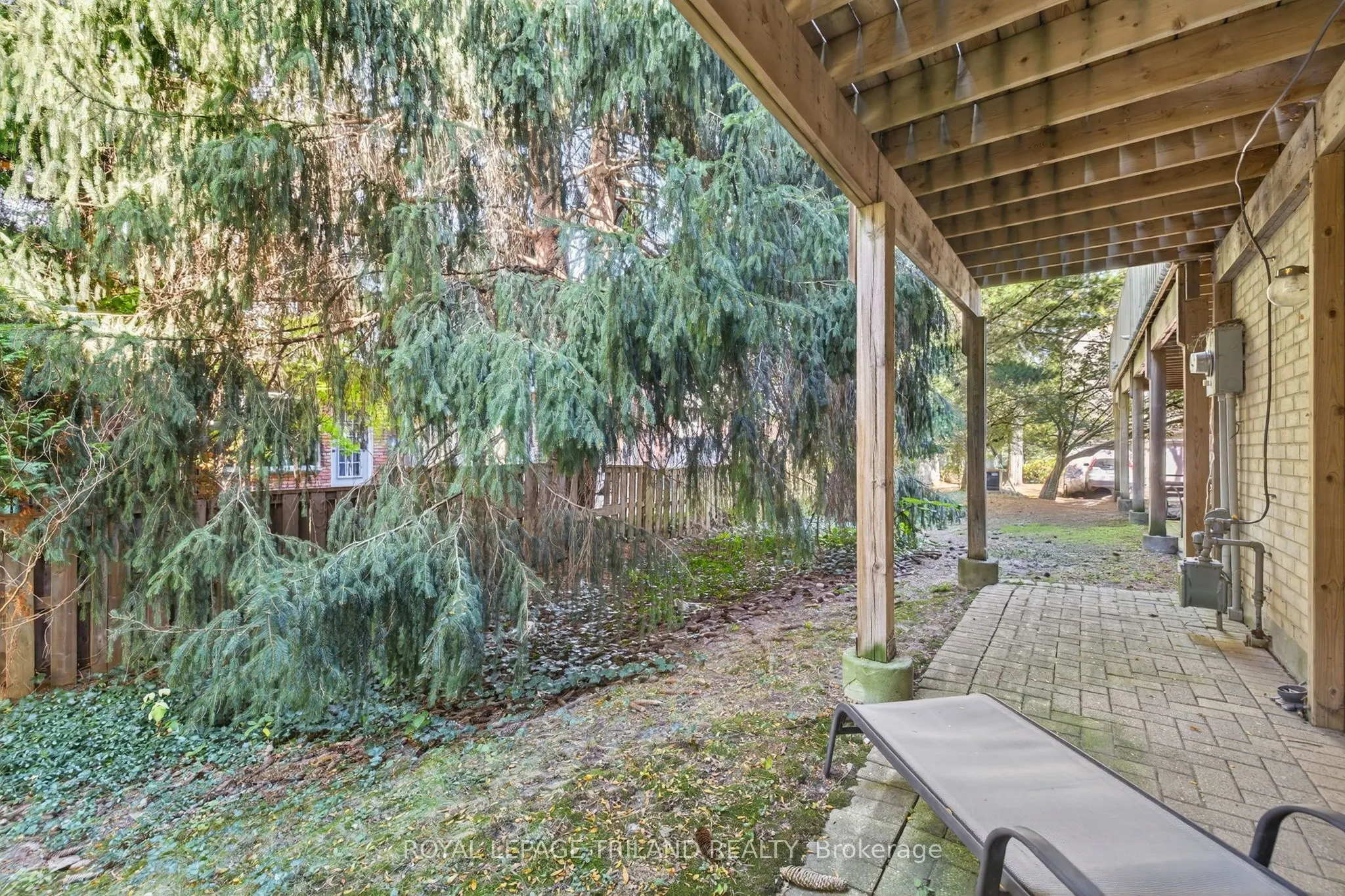 1399 Commissioners Road W, #22