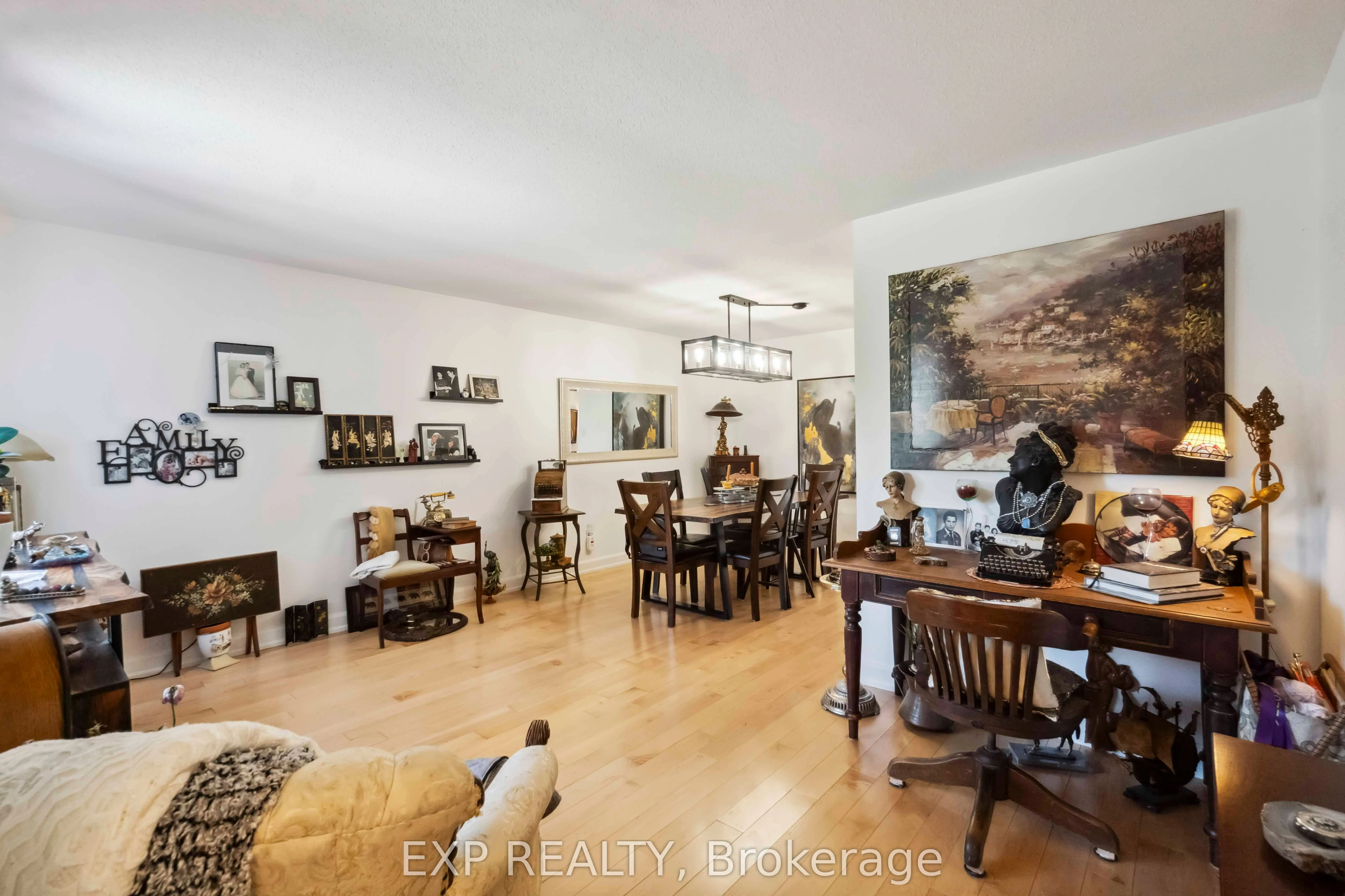 2092 Legrand Crescent