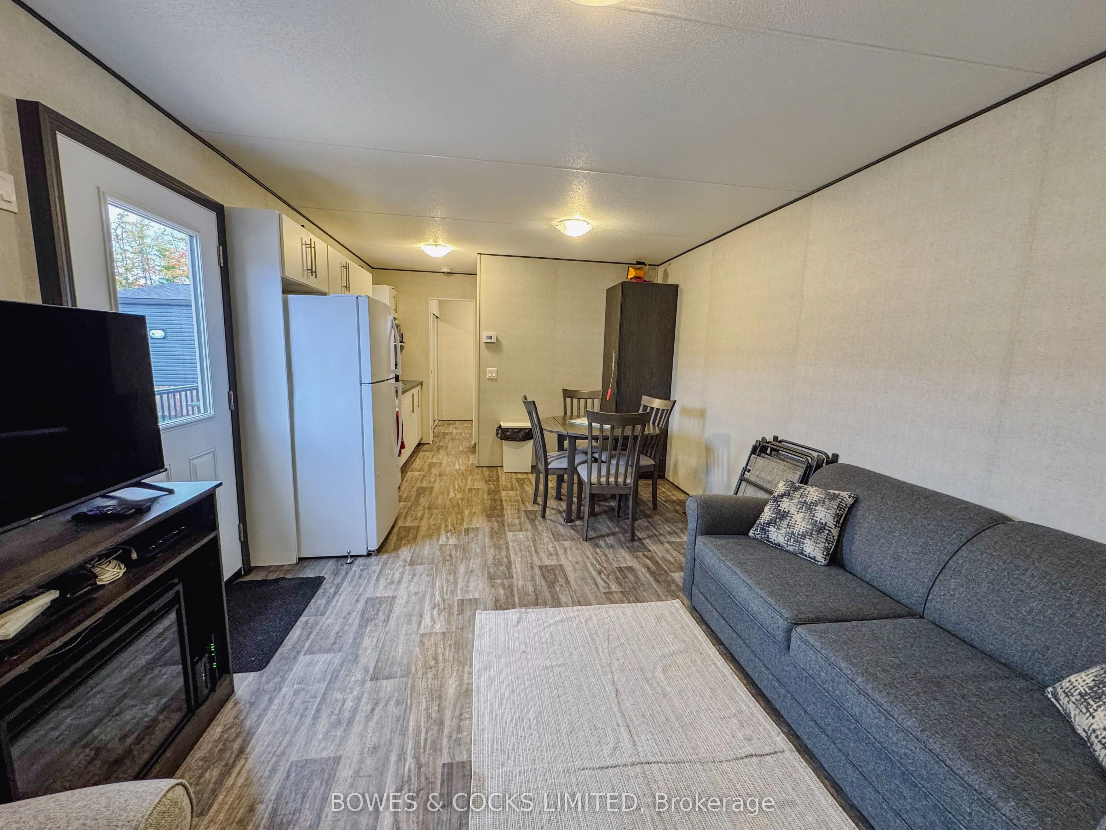 1235 Villers Line, #10 Lambton