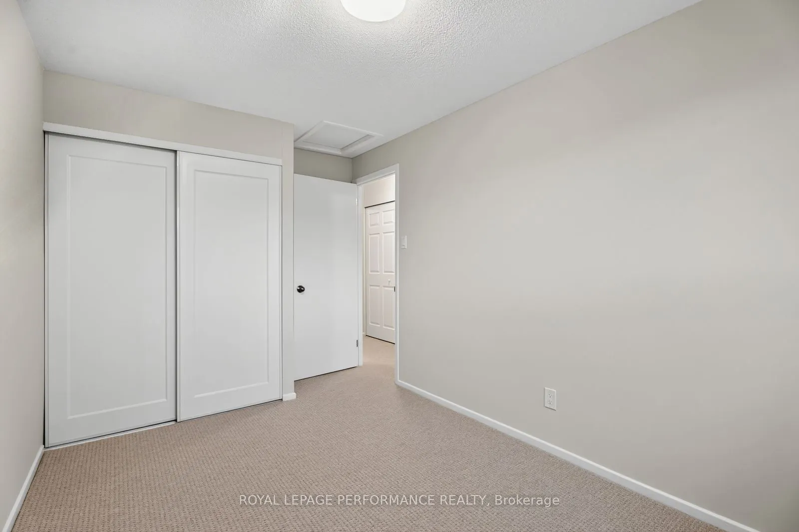 176 Woodfield Drive, #118