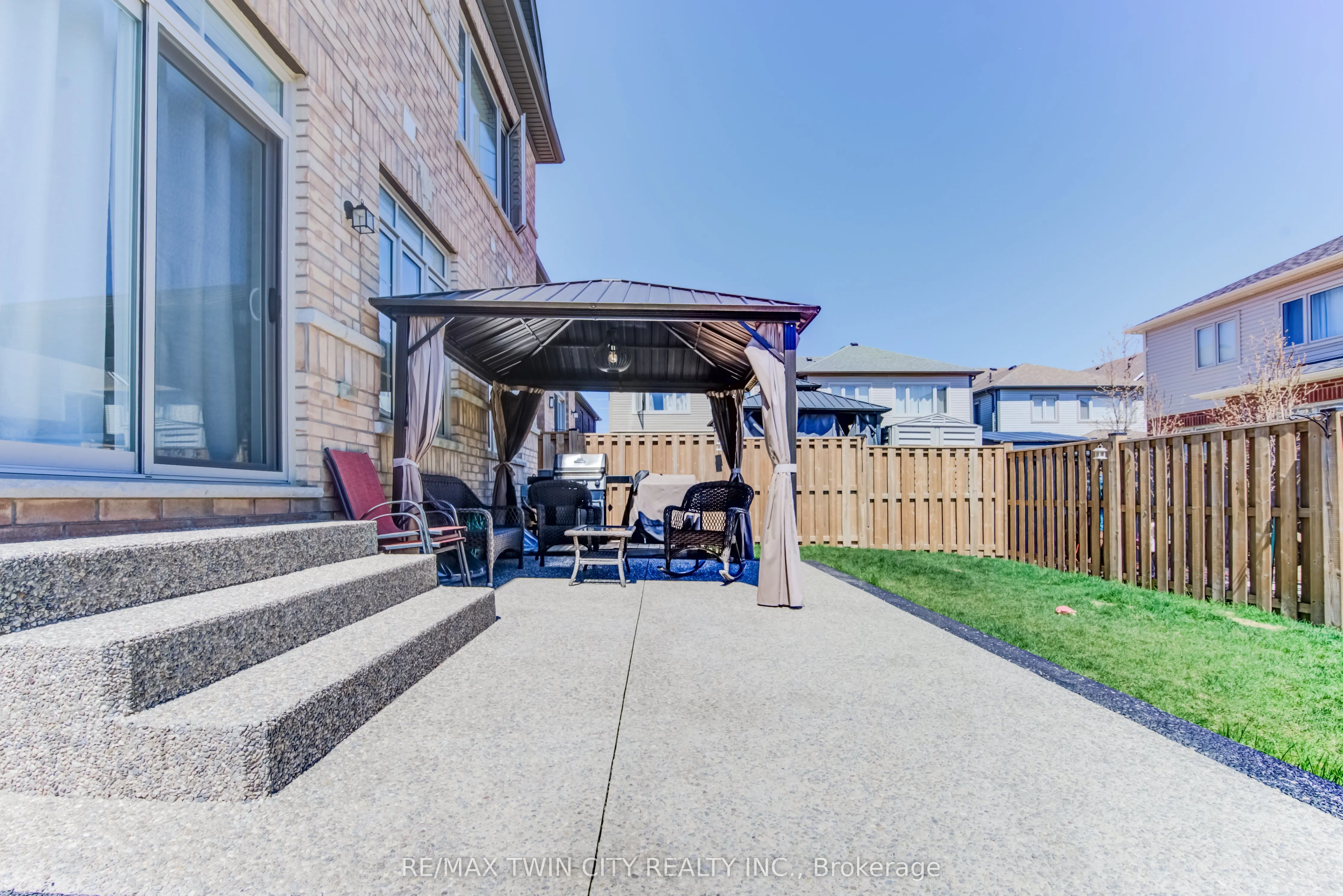 39 Reistwood Drive