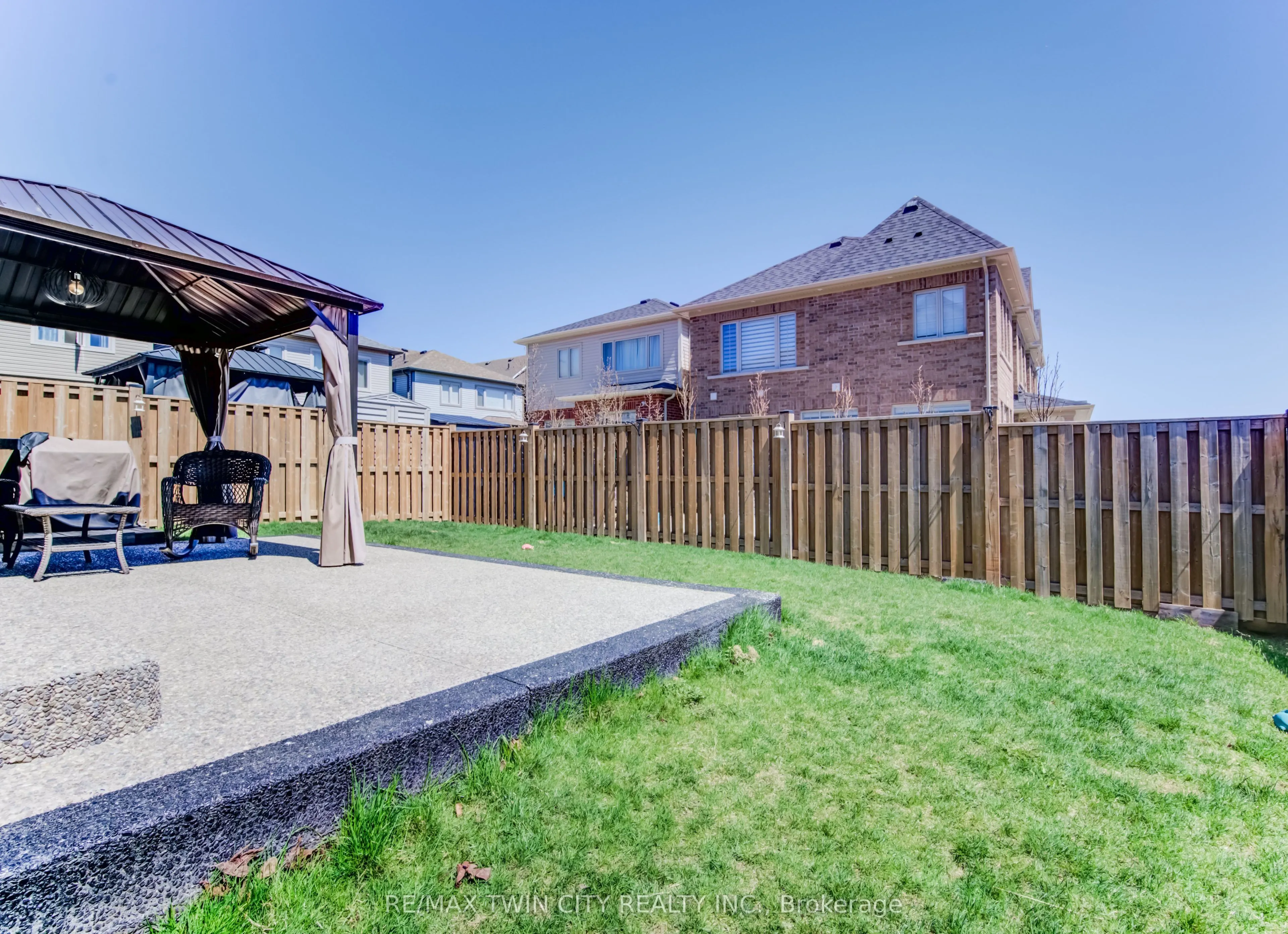 39 Reistwood Drive