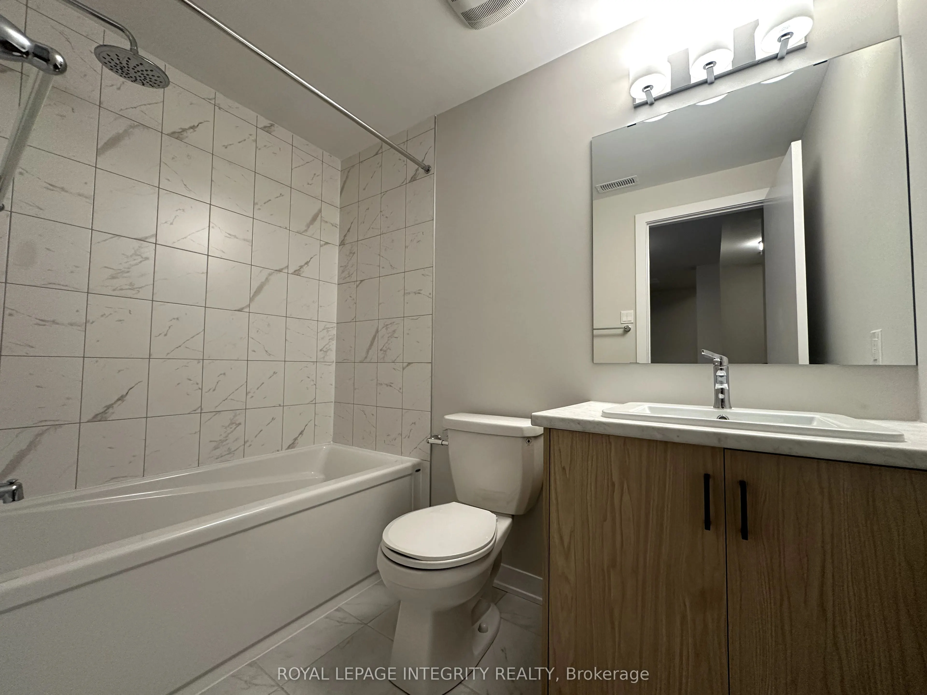 118 Ryan Reynolds Way